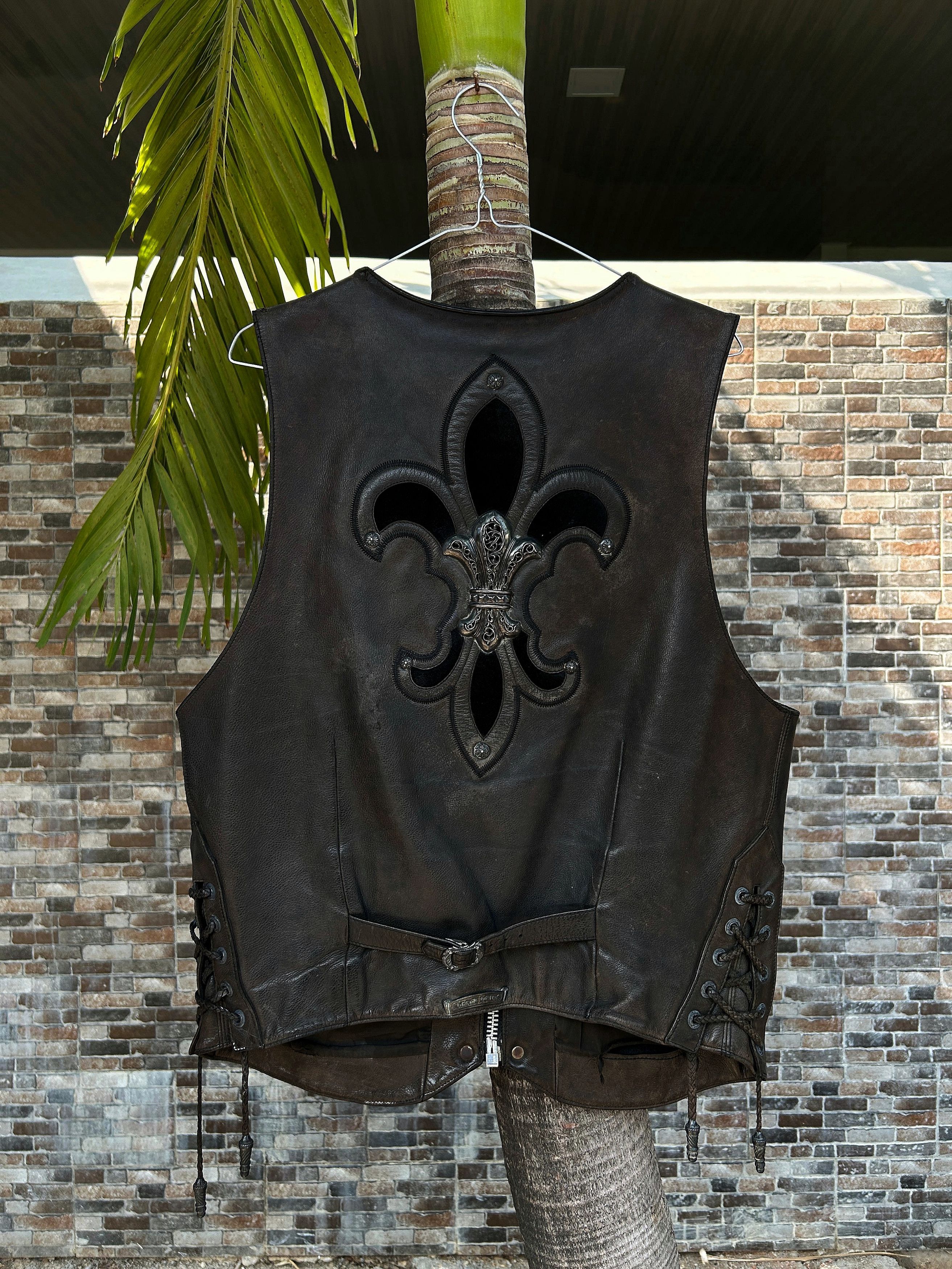 Chrome Hearts × Vintage Delete Today ❗ Chrome Hearts Fleur De Lis Leather Jacket Size US XL / EU 56 / 4 - 1 Thumbnail