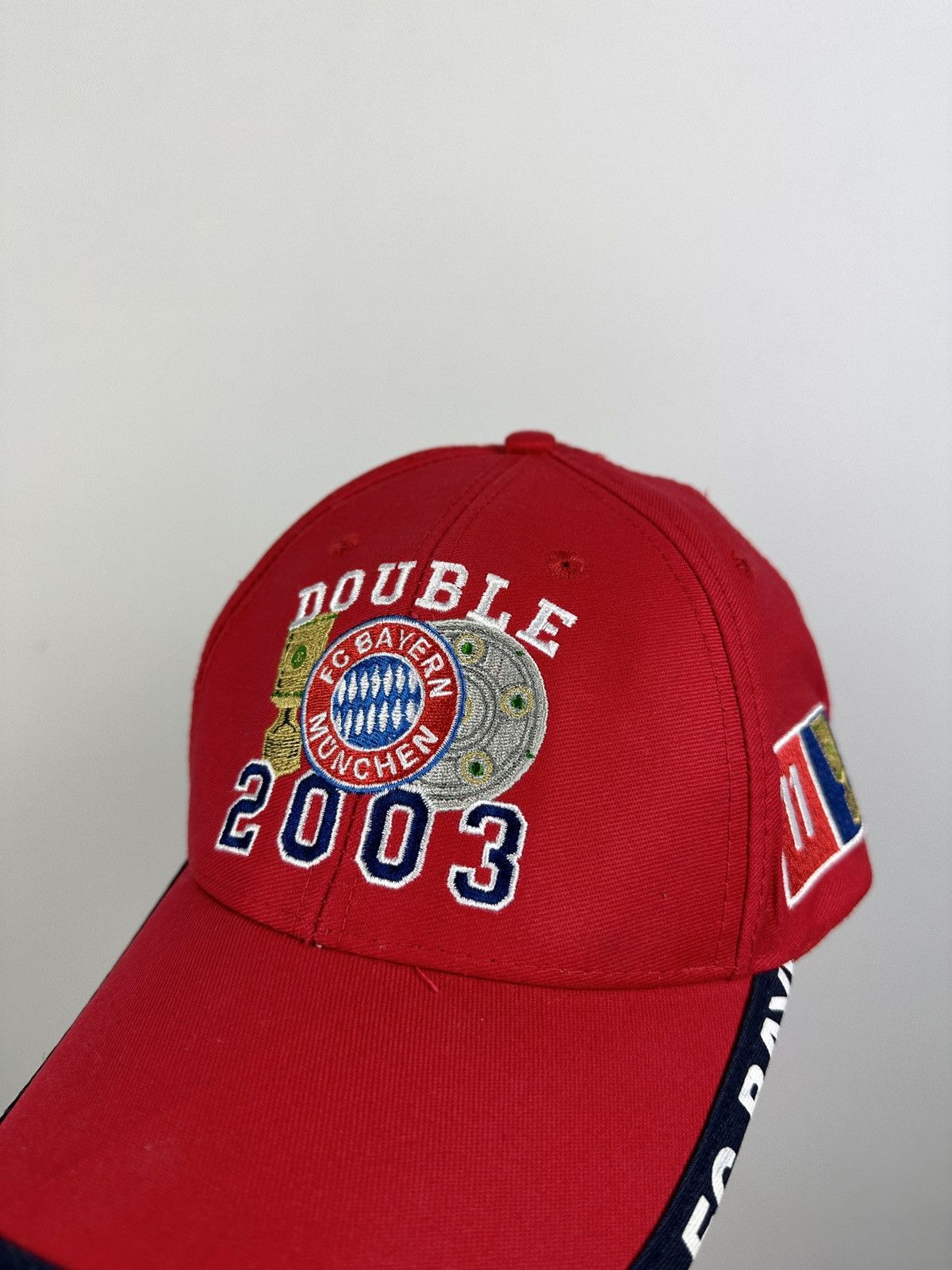 Vintage Vintage Bayern Munich 2003 Double Cup Cap Size ONE SIZE - 4 Thumbnail