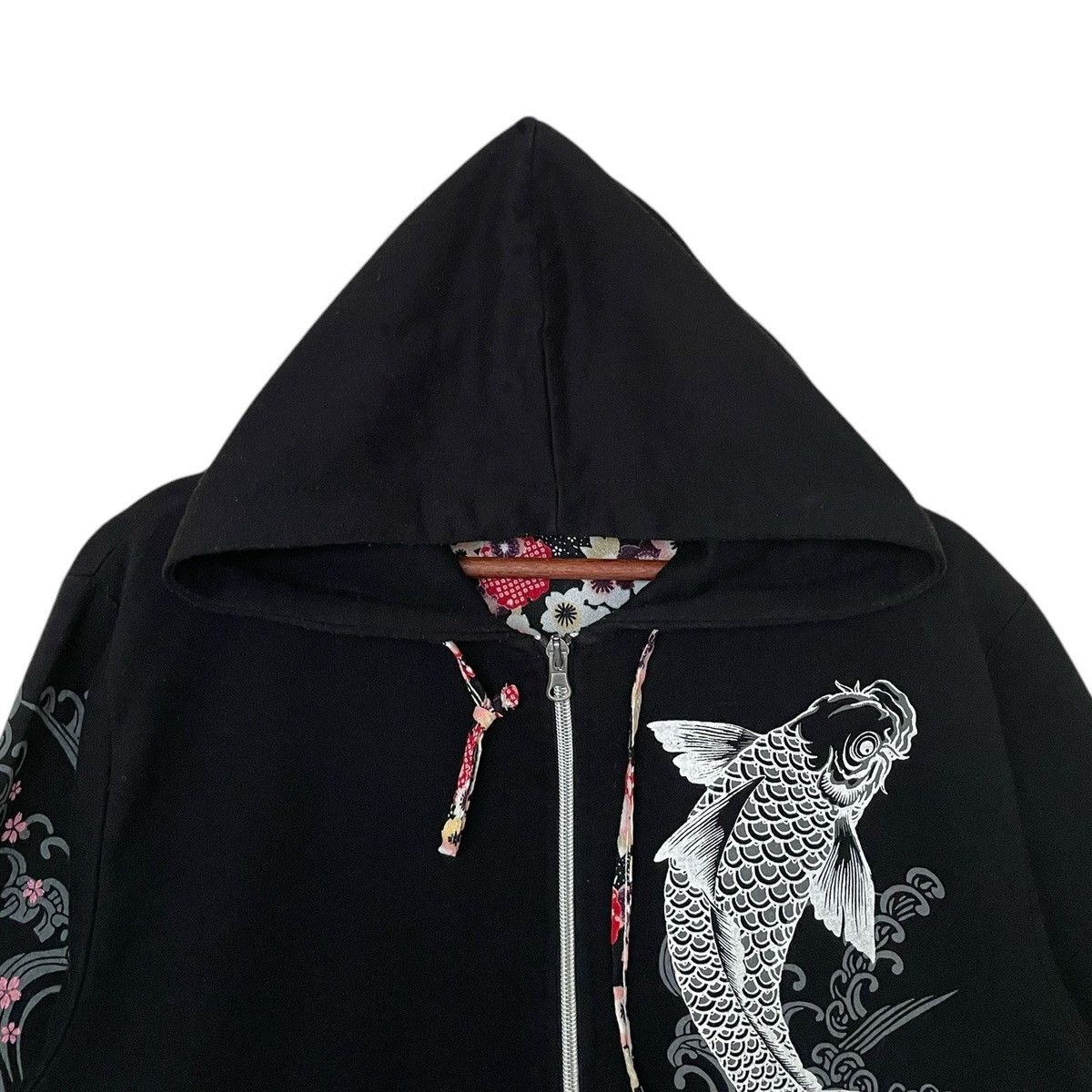Japanese Brand Vintage Japanese Brand Koi Fish Hoodies 1990s Size US XL / EU 56 / 4 - 7 Thumbnail