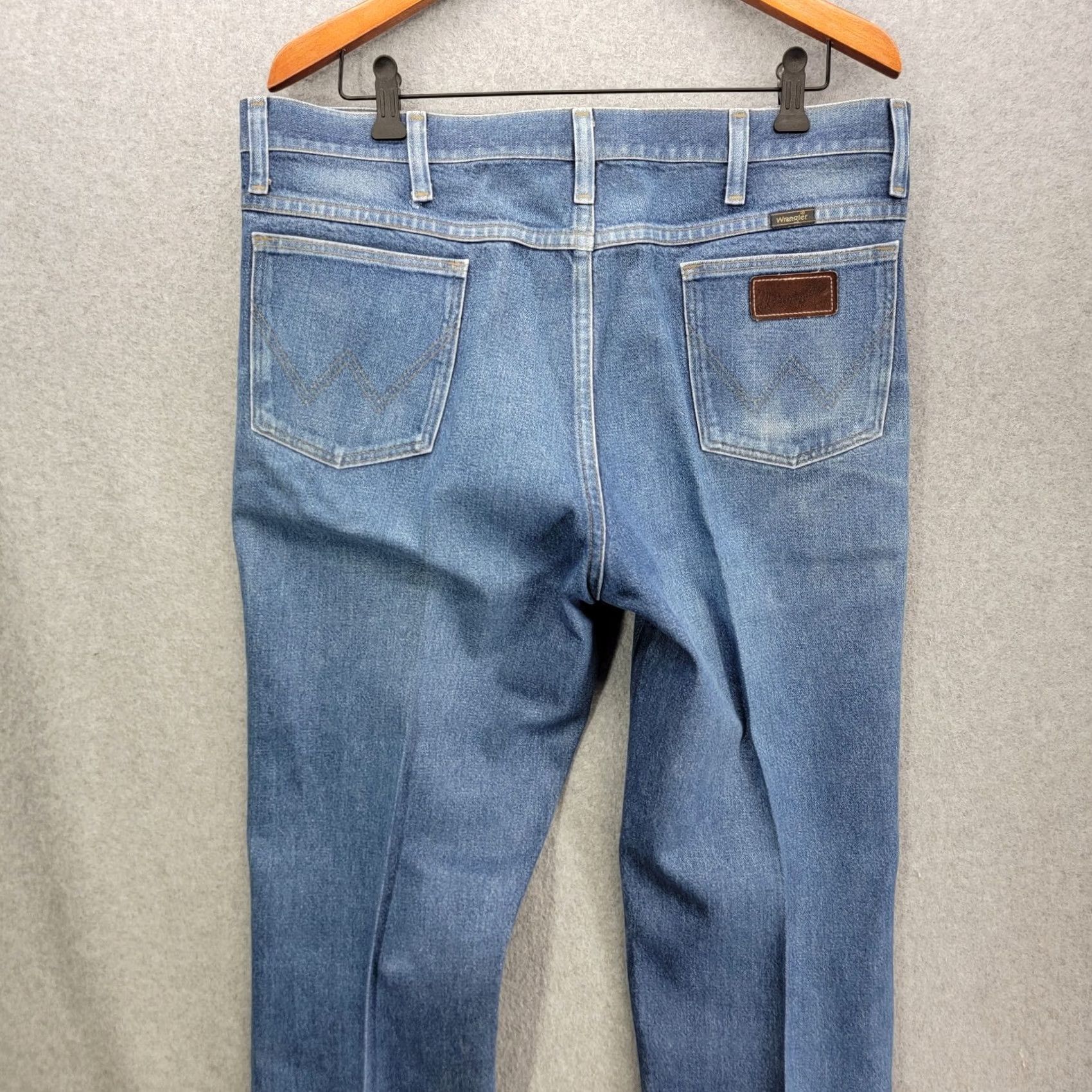 Wrangler Wrangler Jeans Boot Cut 945NAV 38 x 33 Men Denim Blue Bootscut Cowboys Western Workwear Size US 38 / EU 54 - 6 Thumbnail