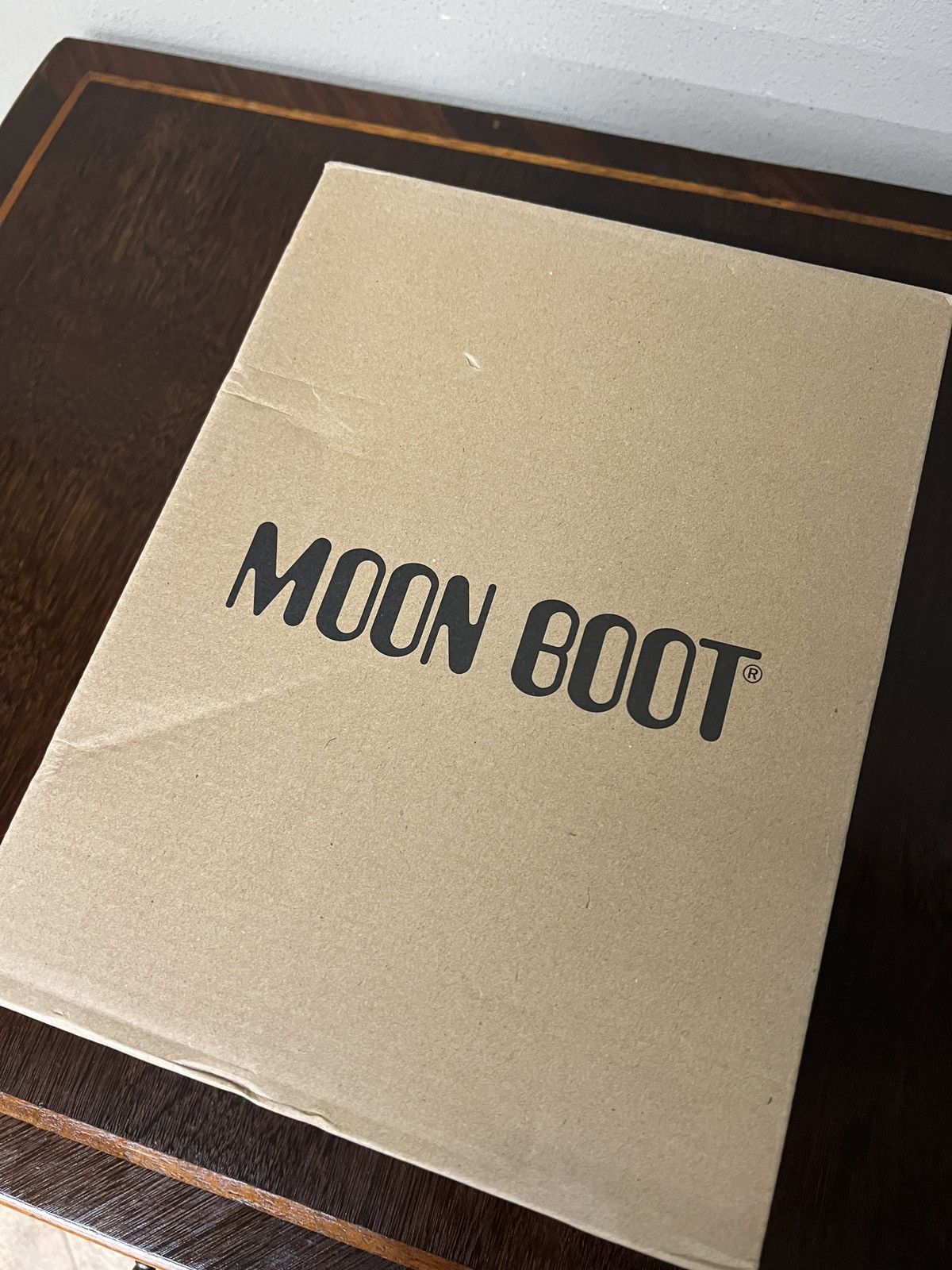 Moon Boot Moon bood low suede Size US 6 / IT 36 - 7 Thumbnail