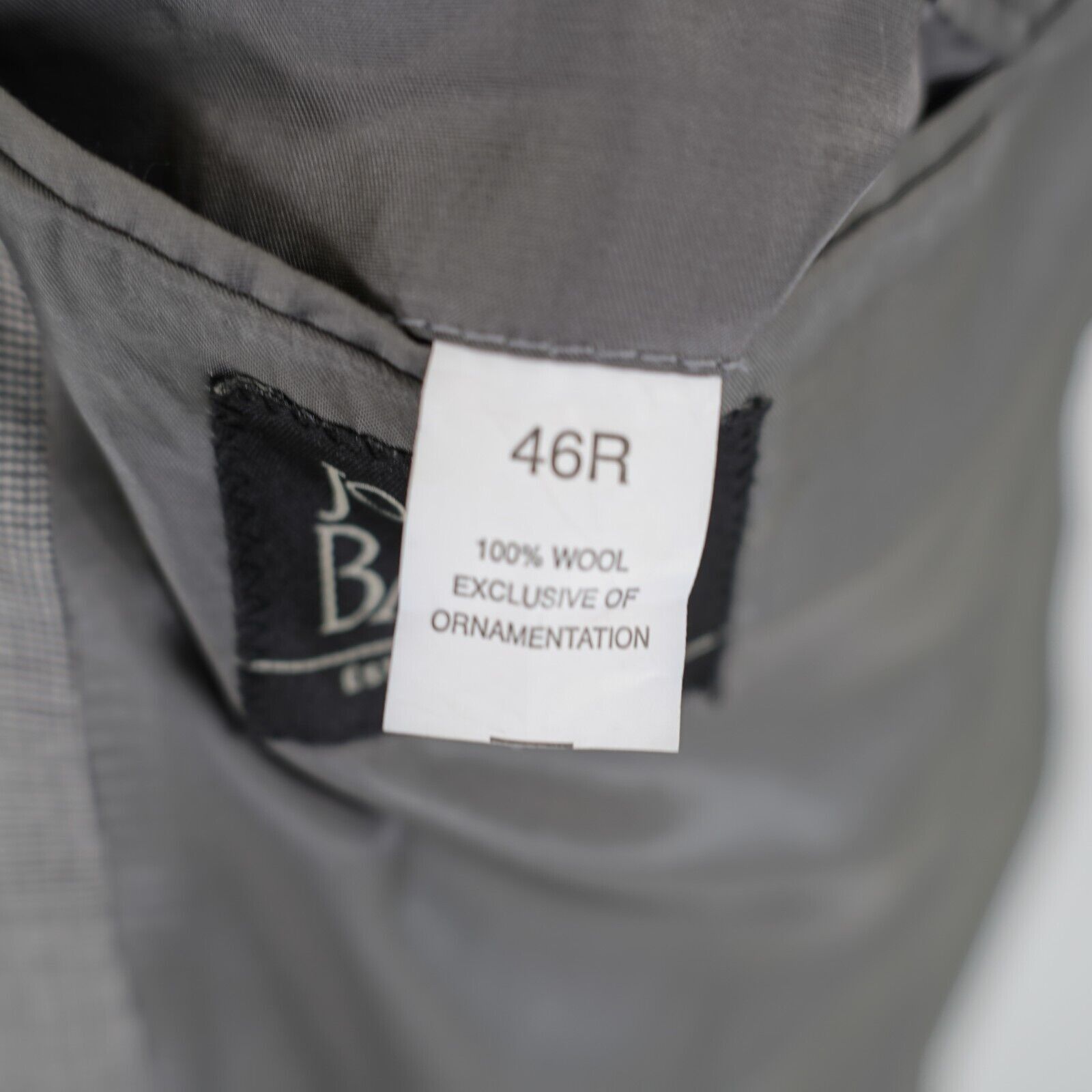 Jos. A. Bank Jos A Bank Wool Gray Star Check 2 Piece Suit 46R 41/29 2 But Size 46R - 13 Thumbnail