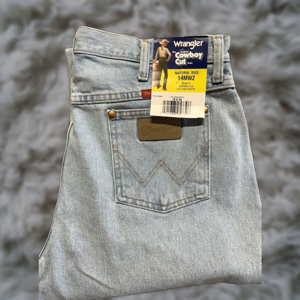 Wrangler VINTAGE? No. Wrangler Jeans 14MWZ Women's Slim Bootcut Blue Denim 15x34 36" Waist 34" Inseam 5-Pocket Size 36" / US 14 / IT 50 - 1 Thumbnail