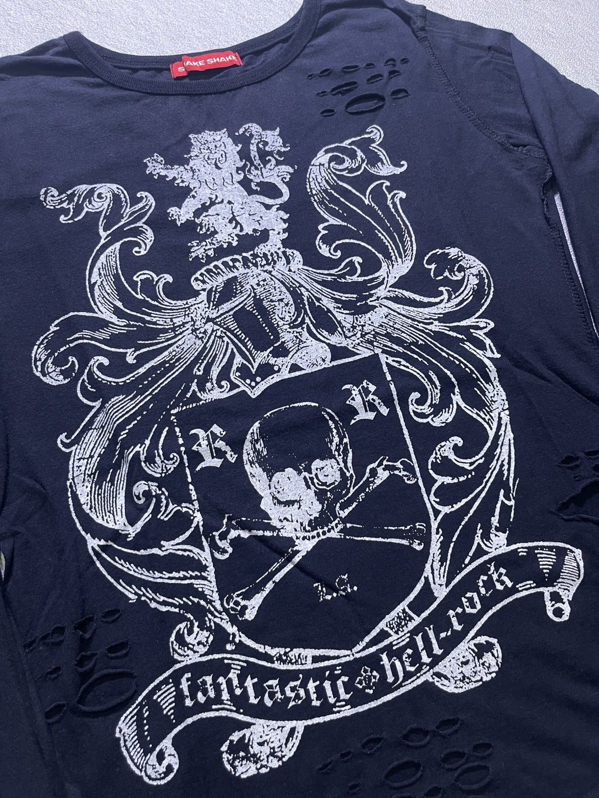 Japanese Brand Y2K SHAKE SHAKE long sleeve t-shirt with ripped pattern Size S / US 4 / IT 40 - 3 Thumbnail