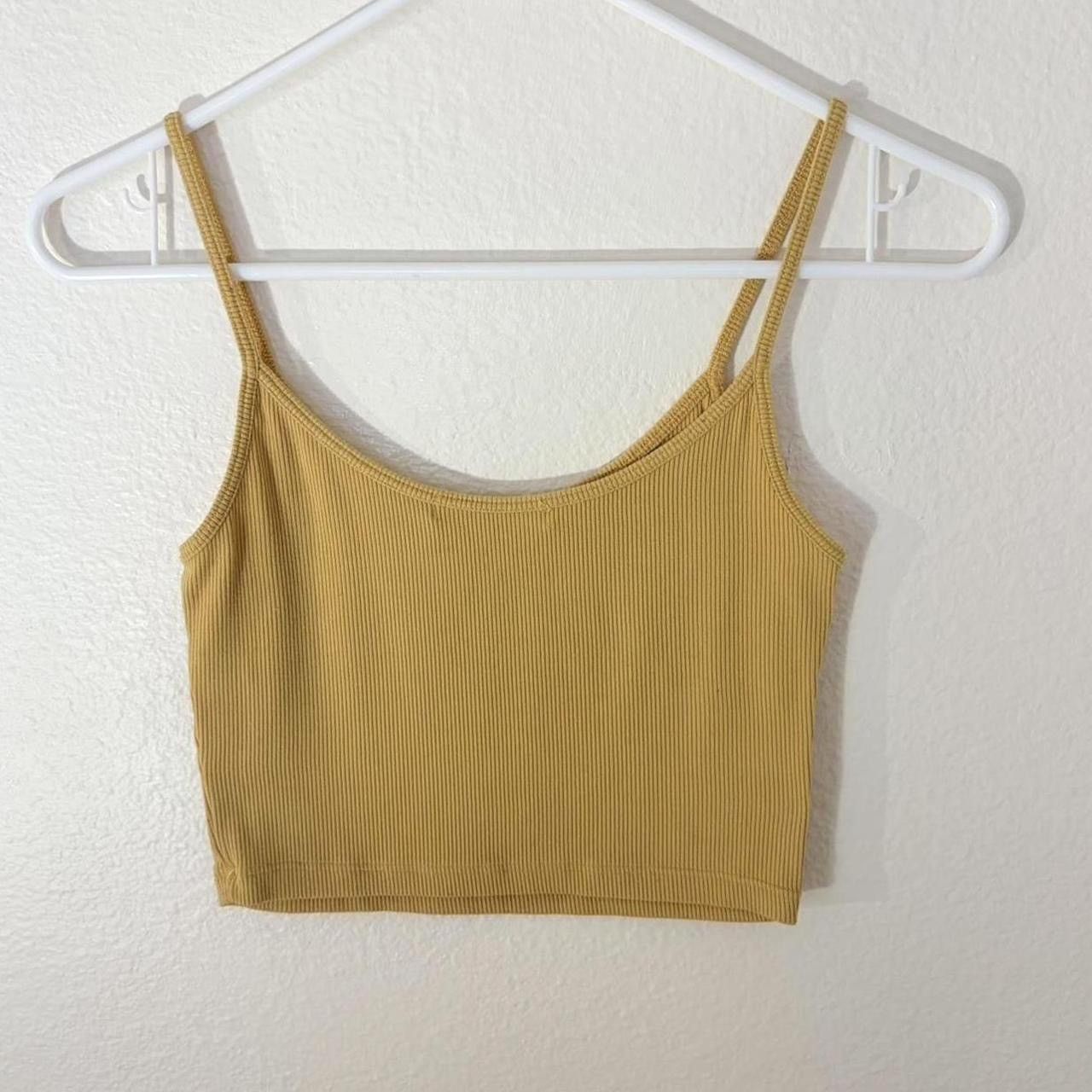 Brandy Melville brandy melville yellow cropped tank top Size XS / US 0-2 / IT 36-38 - 2 Thumbnail