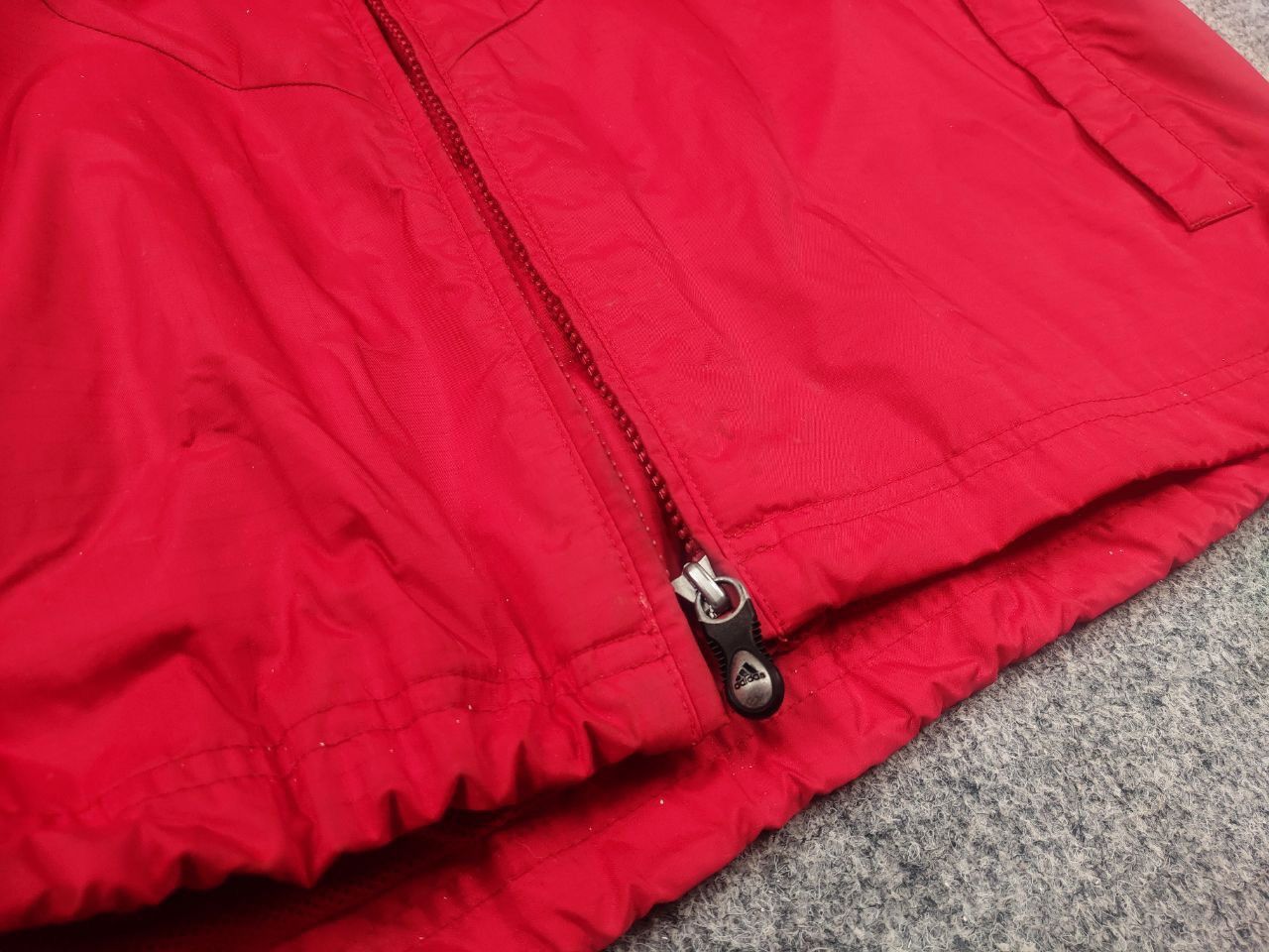 Adidas Vintage Adidas Liverpool 2009-10 Football Soccer Red Jacket Size US L / EU 52-54 / 3 - 12 Thumbnail