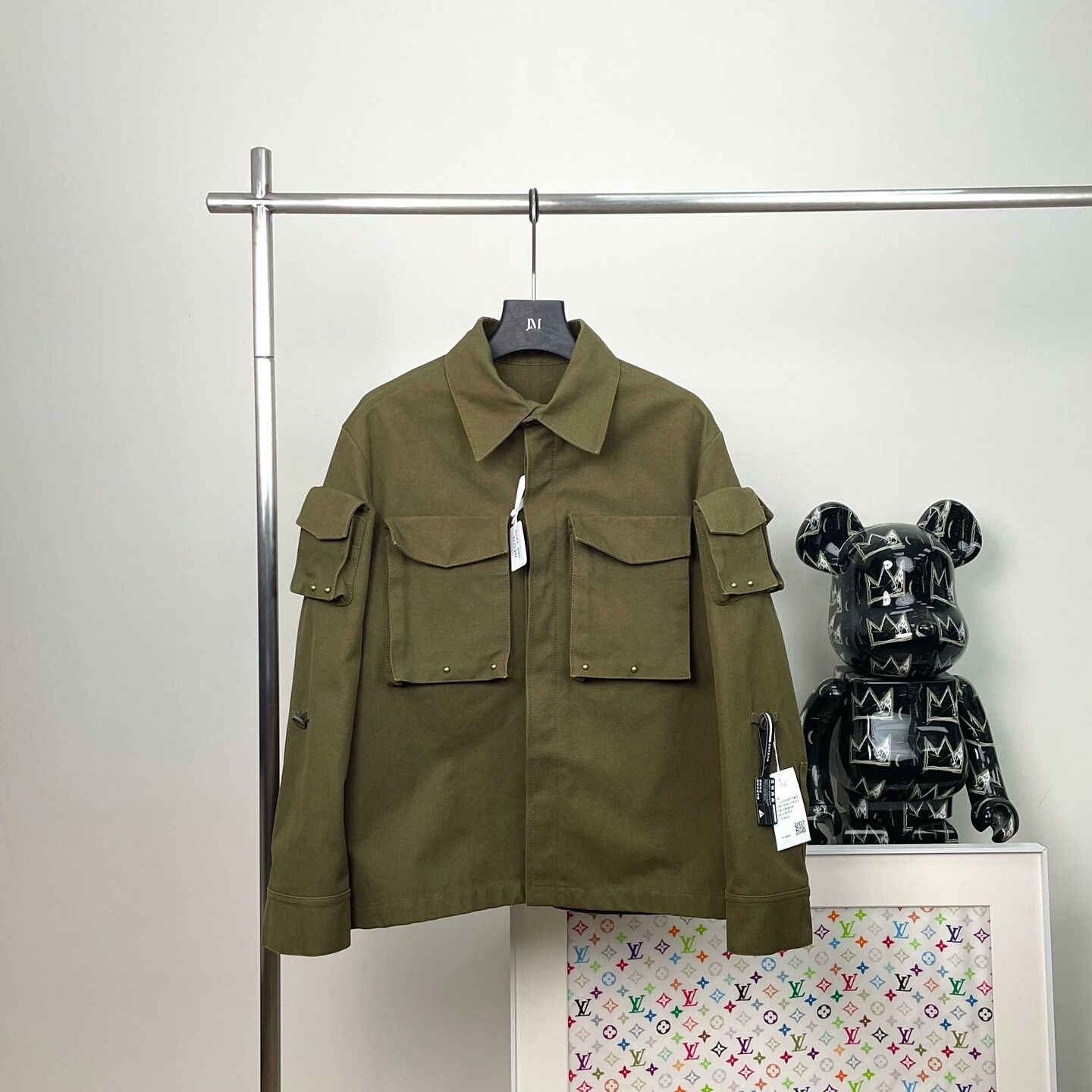 Louis Vuitton Louis Vuitton Collab Jacket M Women Size M / US 6-8 / IT 42-44 - 1 Thumbnail