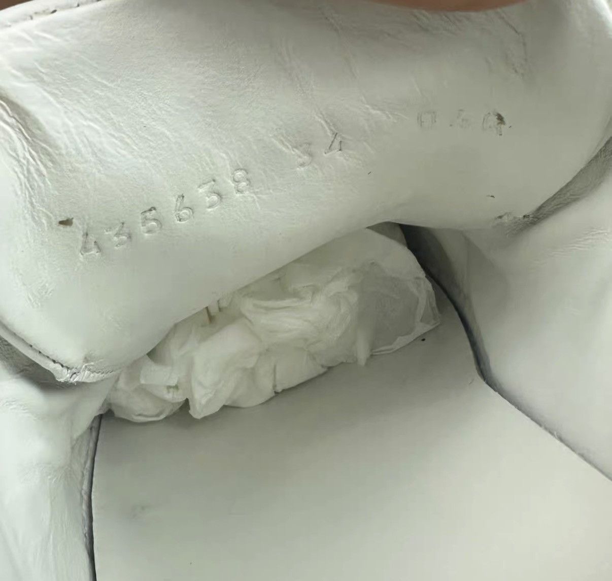 Gucci Gucci ACE Heart White Sneakers J42 Size US 4 / IT 34 - 7 Thumbnail