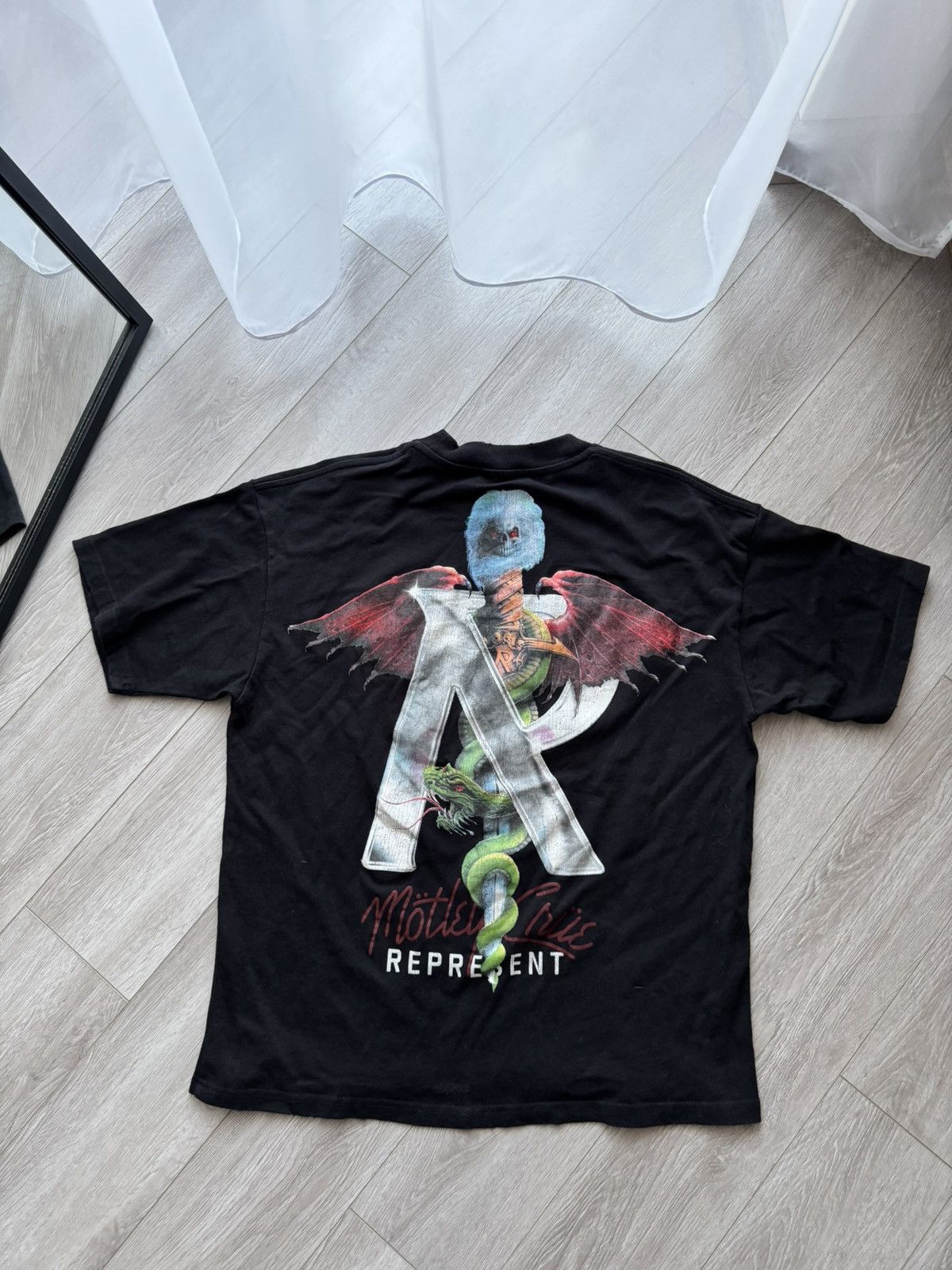 Represent Clo. Represent Motley Crue T-Shirt big logo print R Size US M / EU 48-50 / 2 - 1 Thumbnail