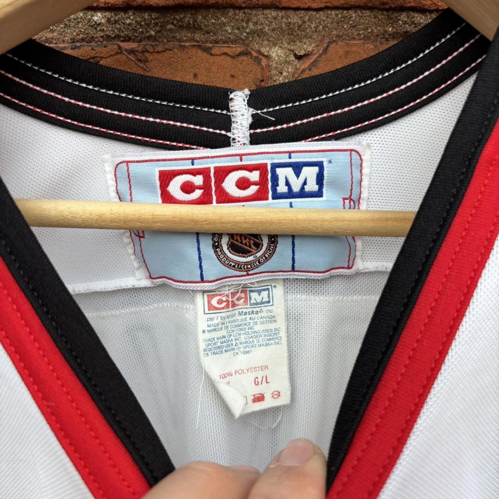 Other vintage chicago blackhawks Dennis Bonvie CCM jersey 90s L Size US L / EU 52-54 / 3 - 7 Thumbnail