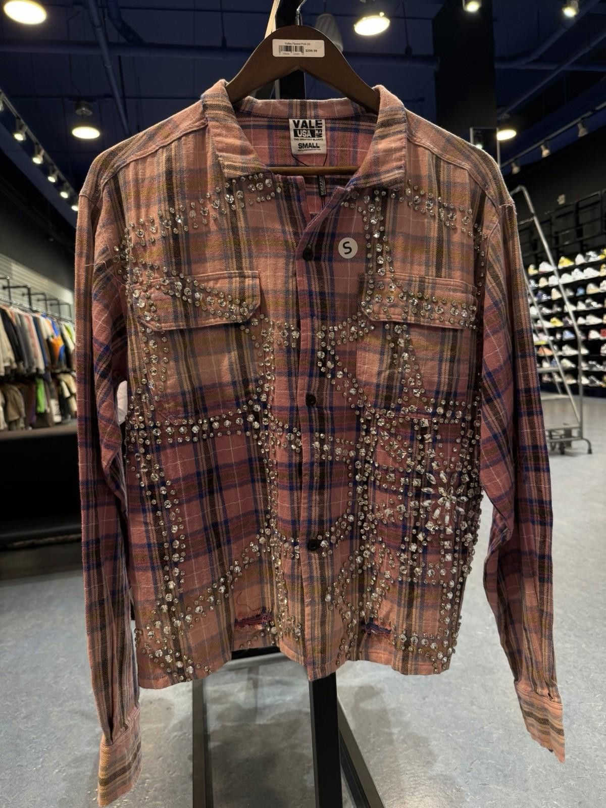 Vale Valley Dreams Crystal Stone Flannel (Small) Brand New Pink Size US S / EU 44-46 / 1 - 3 Thumbnail