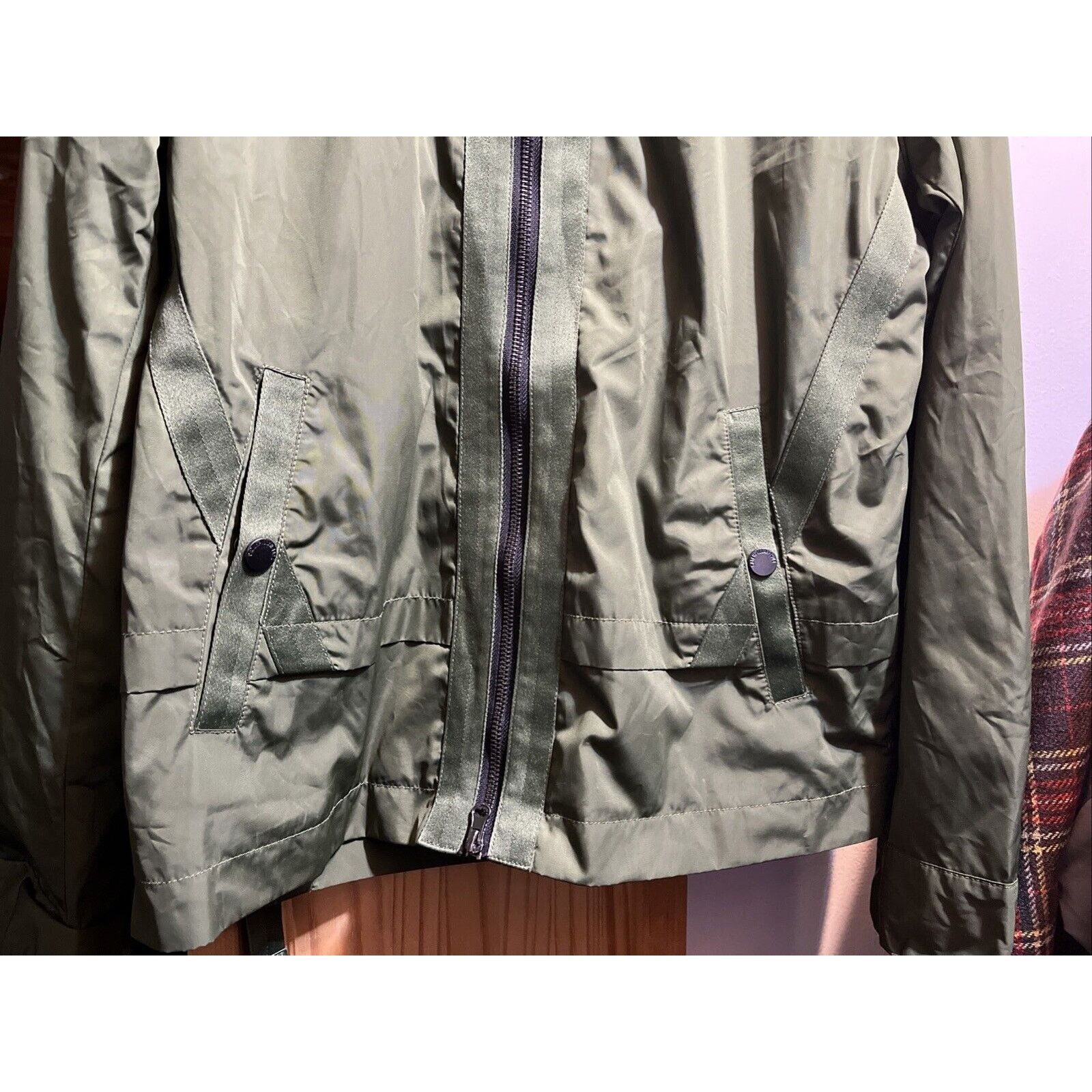 Caterpillar Caterpillar Mens L Green Polyester Jacket LS Zip Windbreaker Size US L / EU 52-54 / 3 - 7 Thumbnail