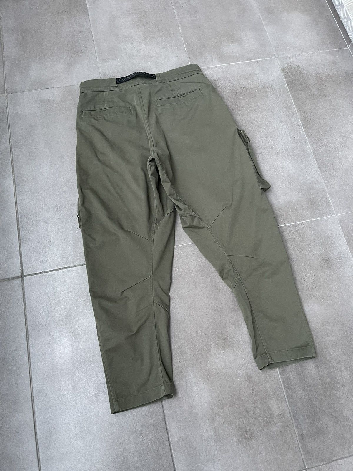 Nike ACG Nike ACG X Errolson Hugh Technical Swamp Green Cargo Pants Size US 30 / EU 46 - 15 Thumbnail