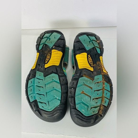 Keen Keen sandals women size 9 teal and yellow Size US 9 / IT 39 - 9 Thumbnail