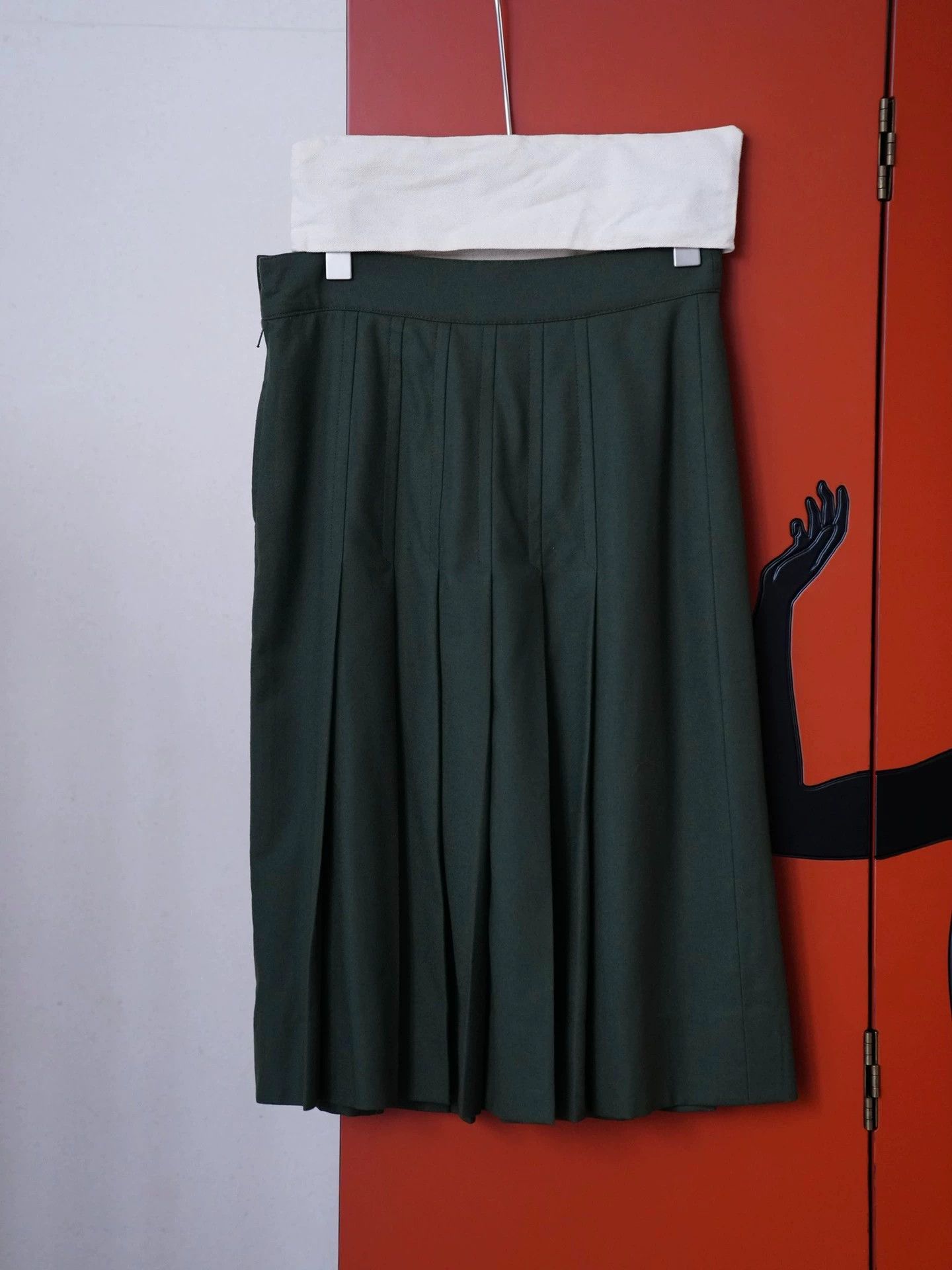 Hermes Hermes Vintage Dark Green Wool Pleated Skirt FR40/L Size 28" / US 6 / IT 42 - 3 Thumbnail