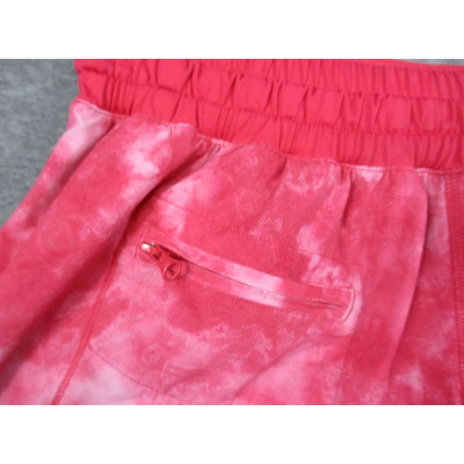 Lululemon Lululemon Hotty Hot High-Rise Lined Short Pink Tye Dye 6 Running Athletic Size 28" / US 6 / IT 42 - 3 Thumbnail
