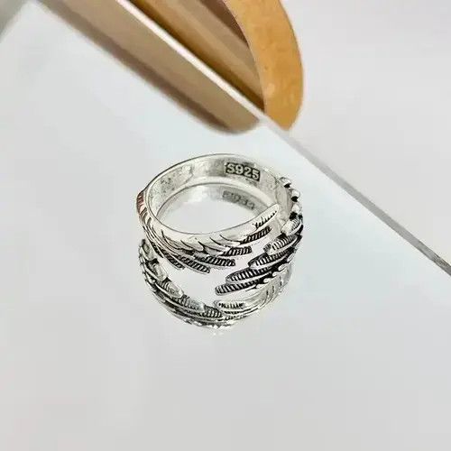 Japanese Brand Feather Adjustable Ring Size ONE SIZE - 4 Thumbnail