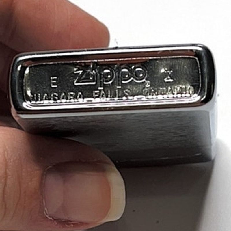 Zippo RARE Vintage Zippo – Holographic Toucan –Brushed Chrome 1994 Size ONE SIZE - 7 Thumbnail