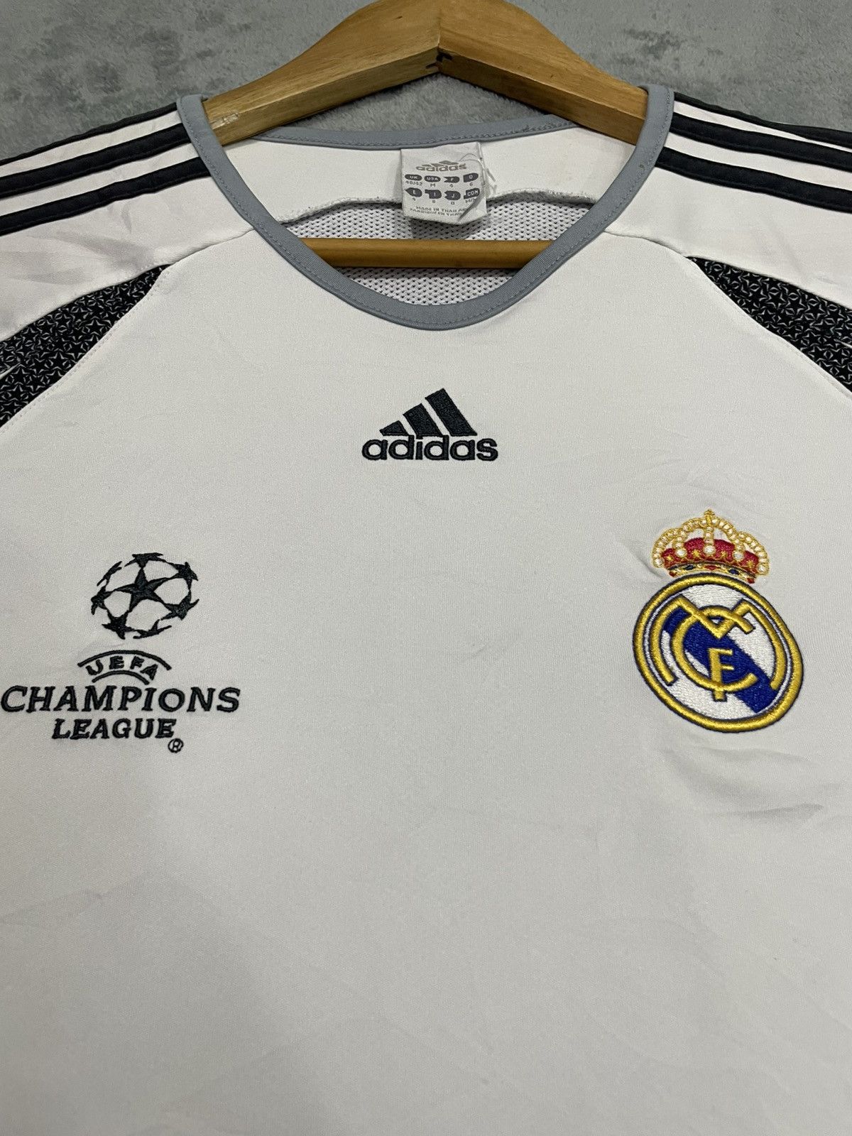Adidas Real Madrid 2006 Champion Leaque Home Jersey Size US L / EU 52-54 / 3 - 2 Thumbnail