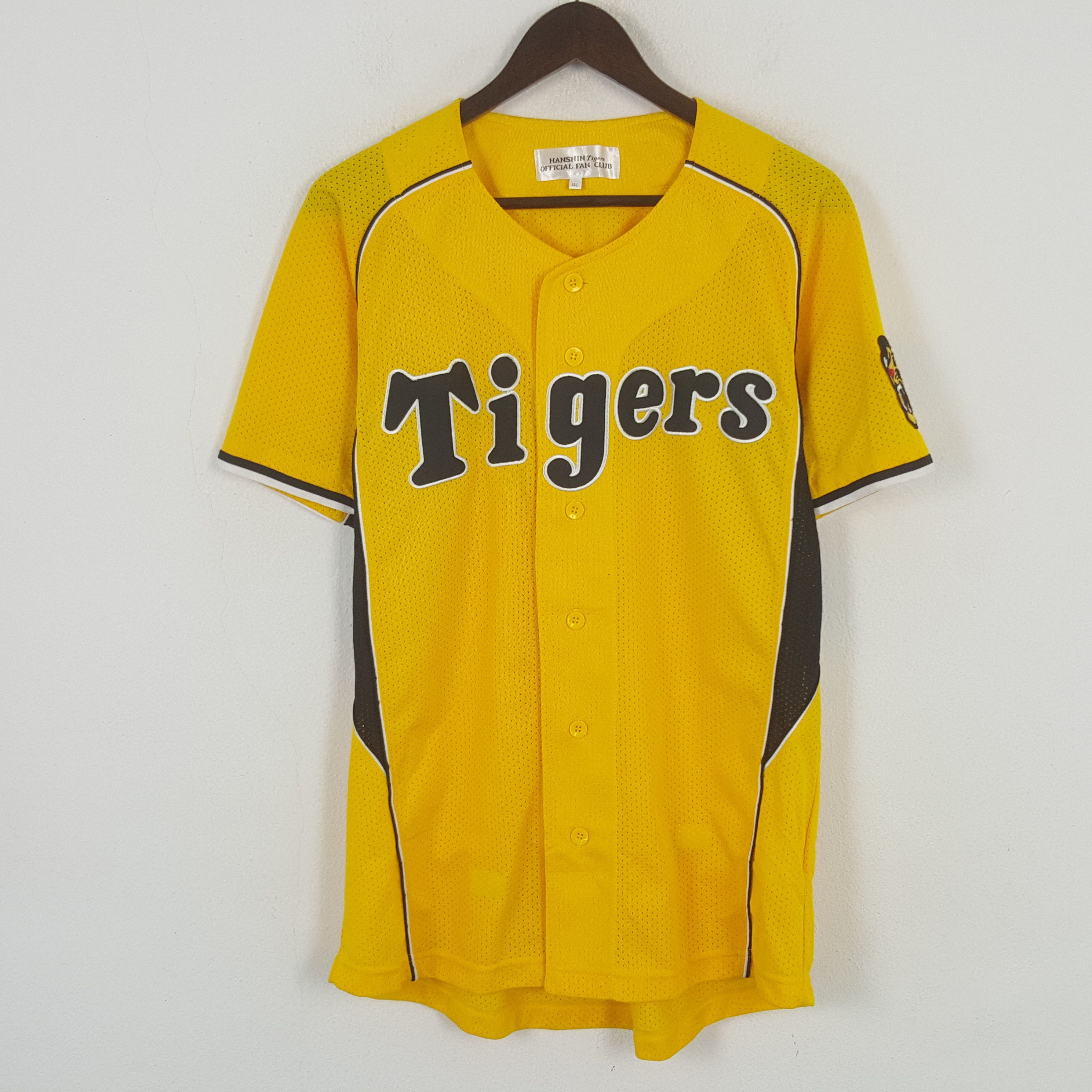 Vintage Mizuno x Hanshin Tigers Sport T-shirt