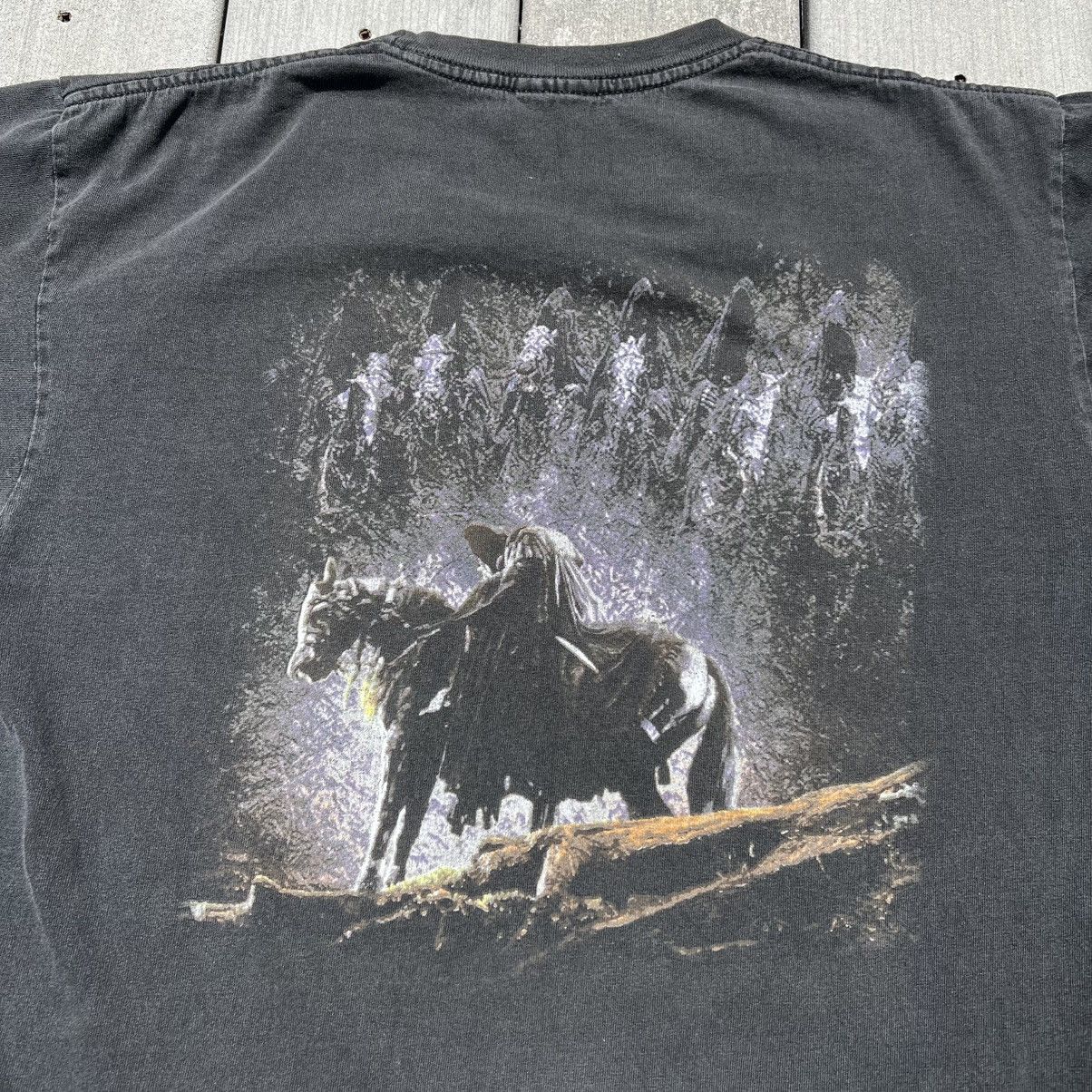 Vintage Vintage 2001 Lord of The Rings Shirt Size US L / EU 52-54 / 3 - 4 Thumbnail