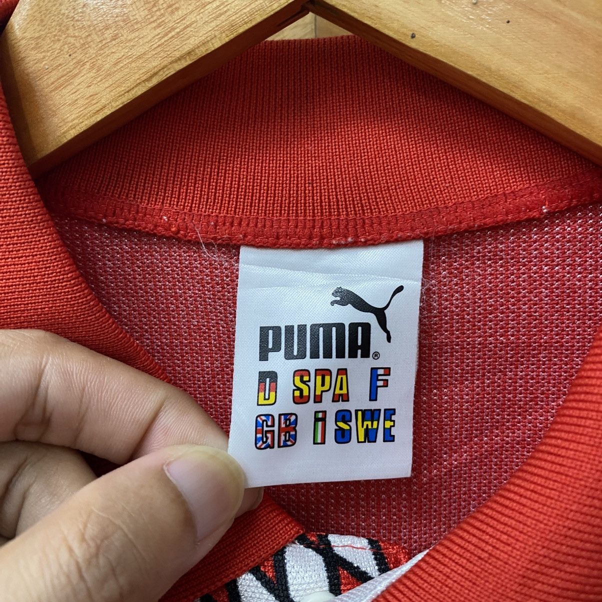 Puma Vintage 94/95 URAWA RED DIAMONDS Home Kit Puma Jersey Size US L / EU 52-54 / 3 - 10 Thumbnail