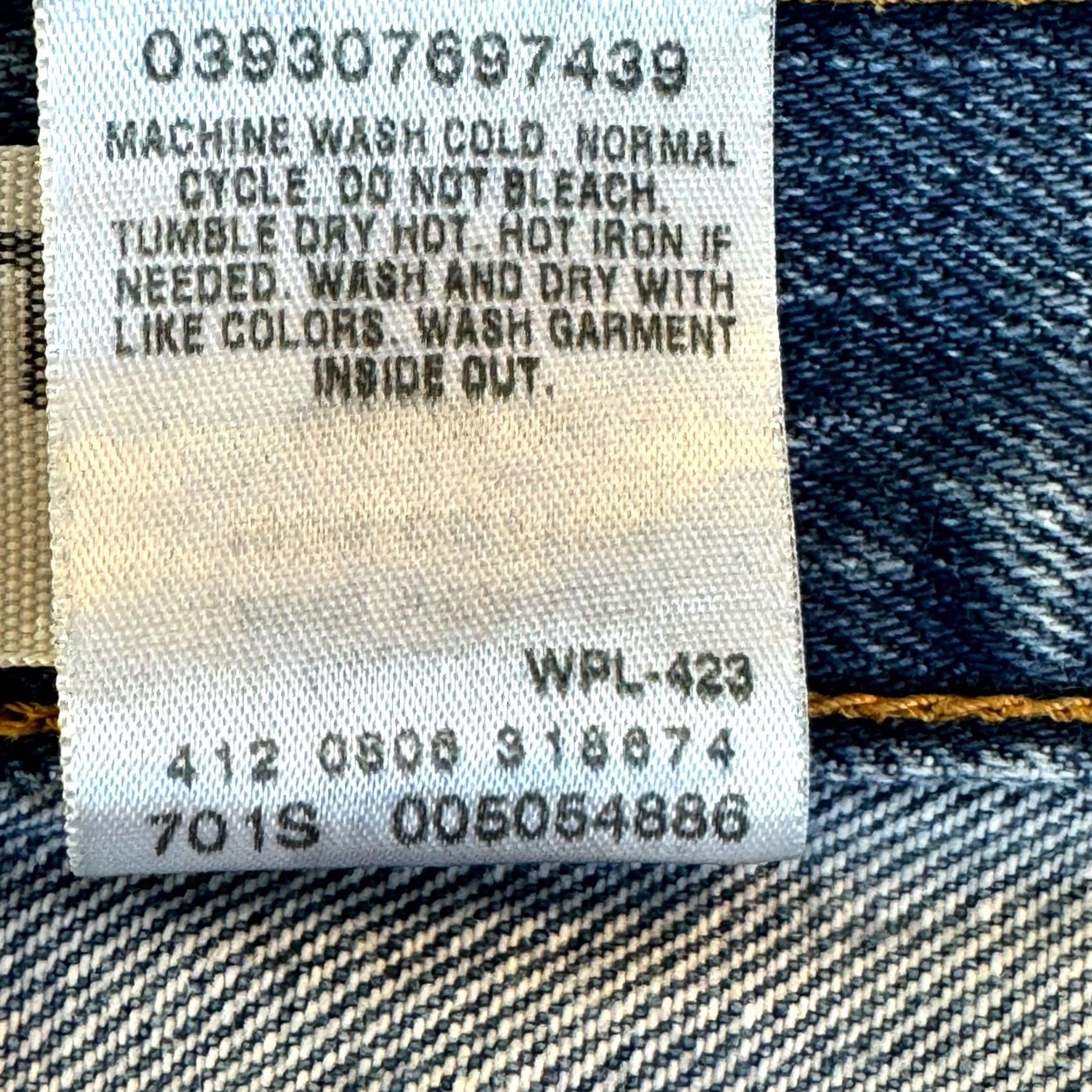 Levi's VINTAGE Levi's 505 Jeans Mens 36x32 Blue Denim Regular Fit Straight Leg Zip Fly Jeans Size US 36 / EU 52 - 6 Thumbnail