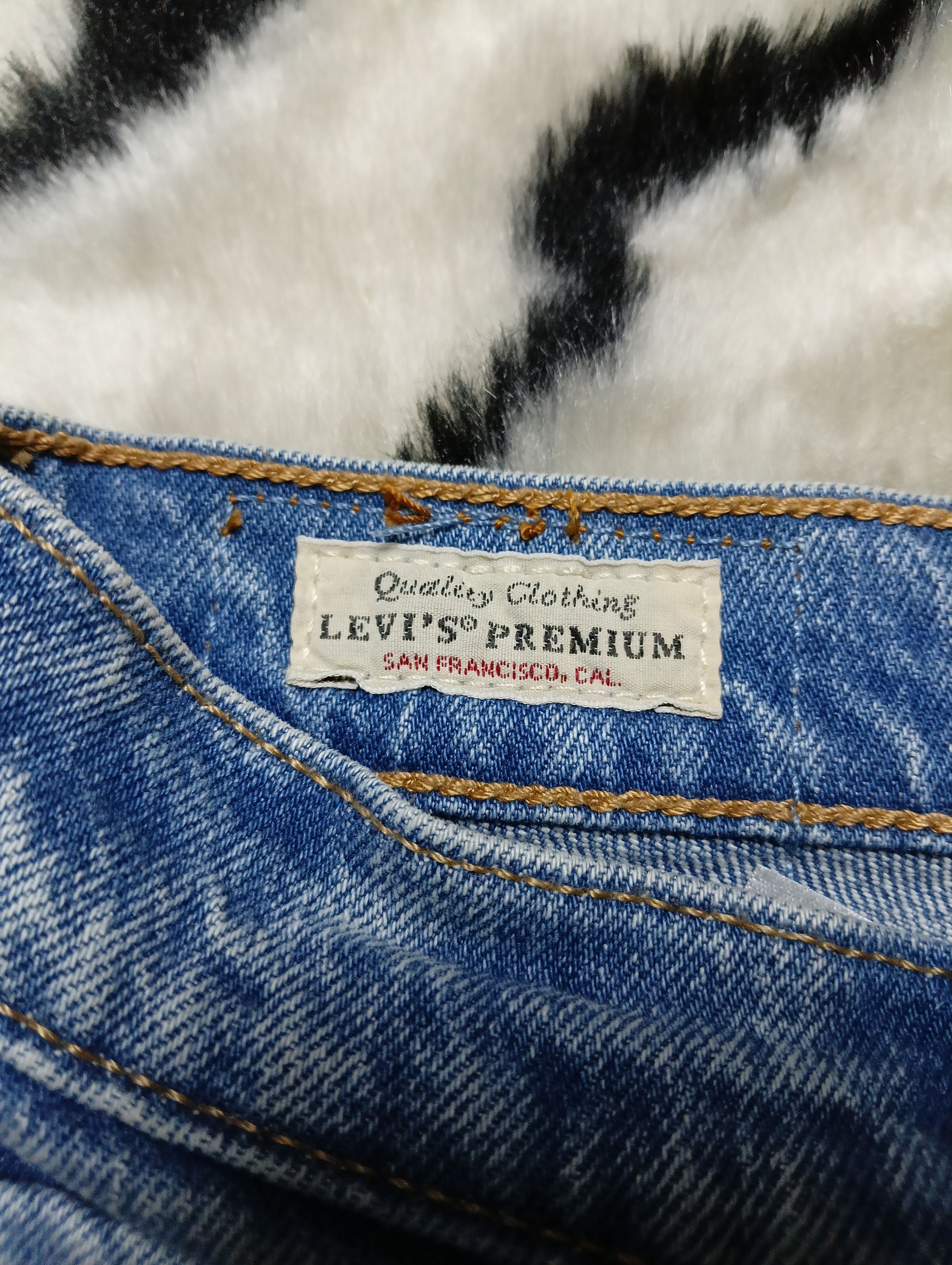 Levi's × Vintage Levi's 501 Size US 26 / EU 42 - 7 Thumbnail
