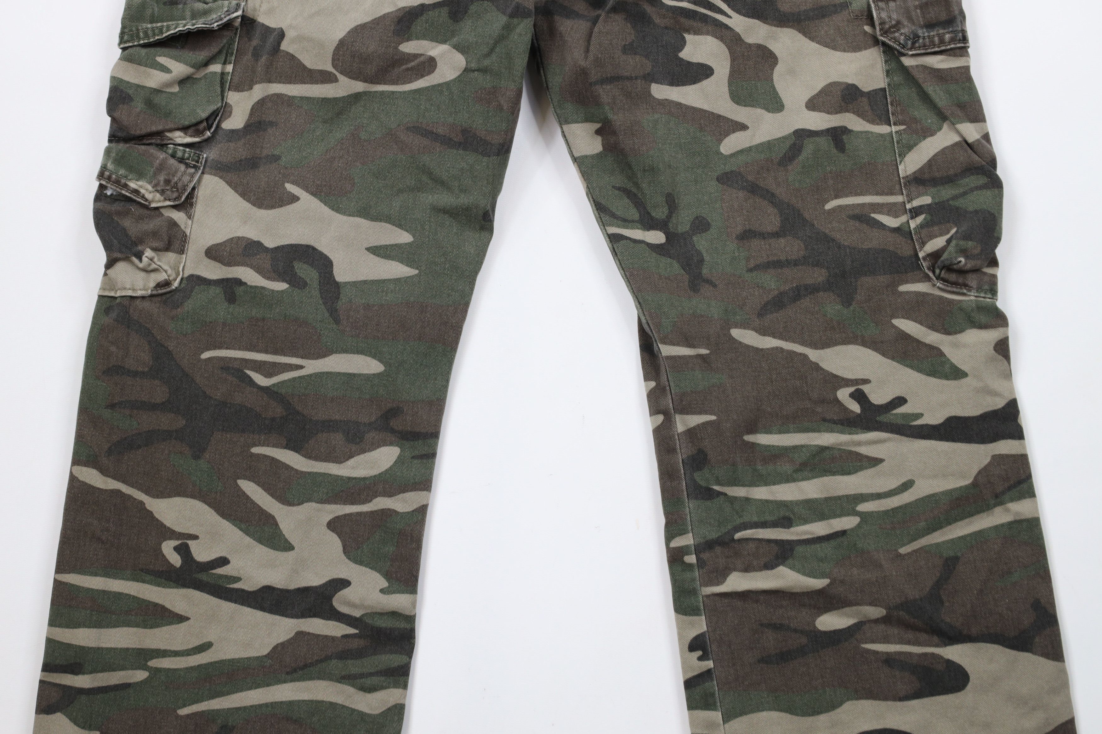 Vintage × Wrangler Vintage Y2K Wrangler Relaxed Wide Leg Camouflage Cargo Pants Size US 32 / EU 48 - 13 Thumbnail