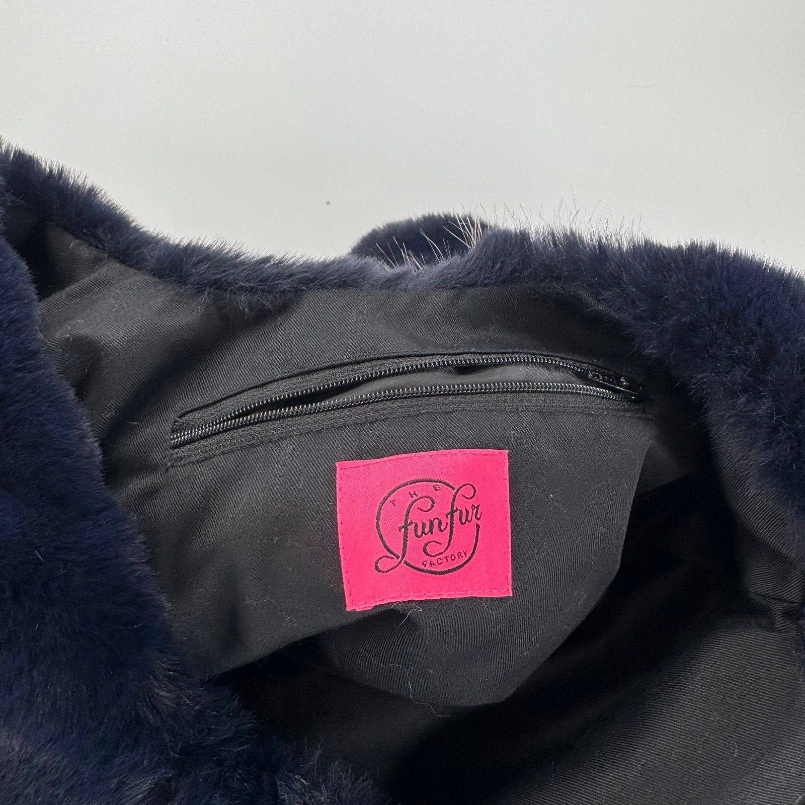 Other Fun Fur Factory Faux Fur Bag — Navy & Gray Fluffy Tote Y2K Size ONE SIZE - 3 Thumbnail