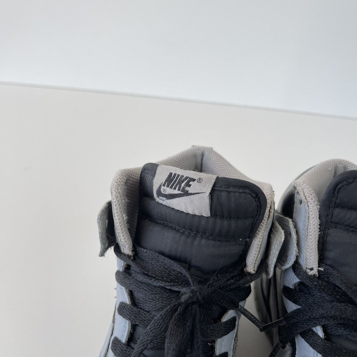 Nike Nike Dunk High 2011 Hi-Top Vintage Shoes Black Medium Grey Size US 7 / EU 40 - 8 Thumbnail