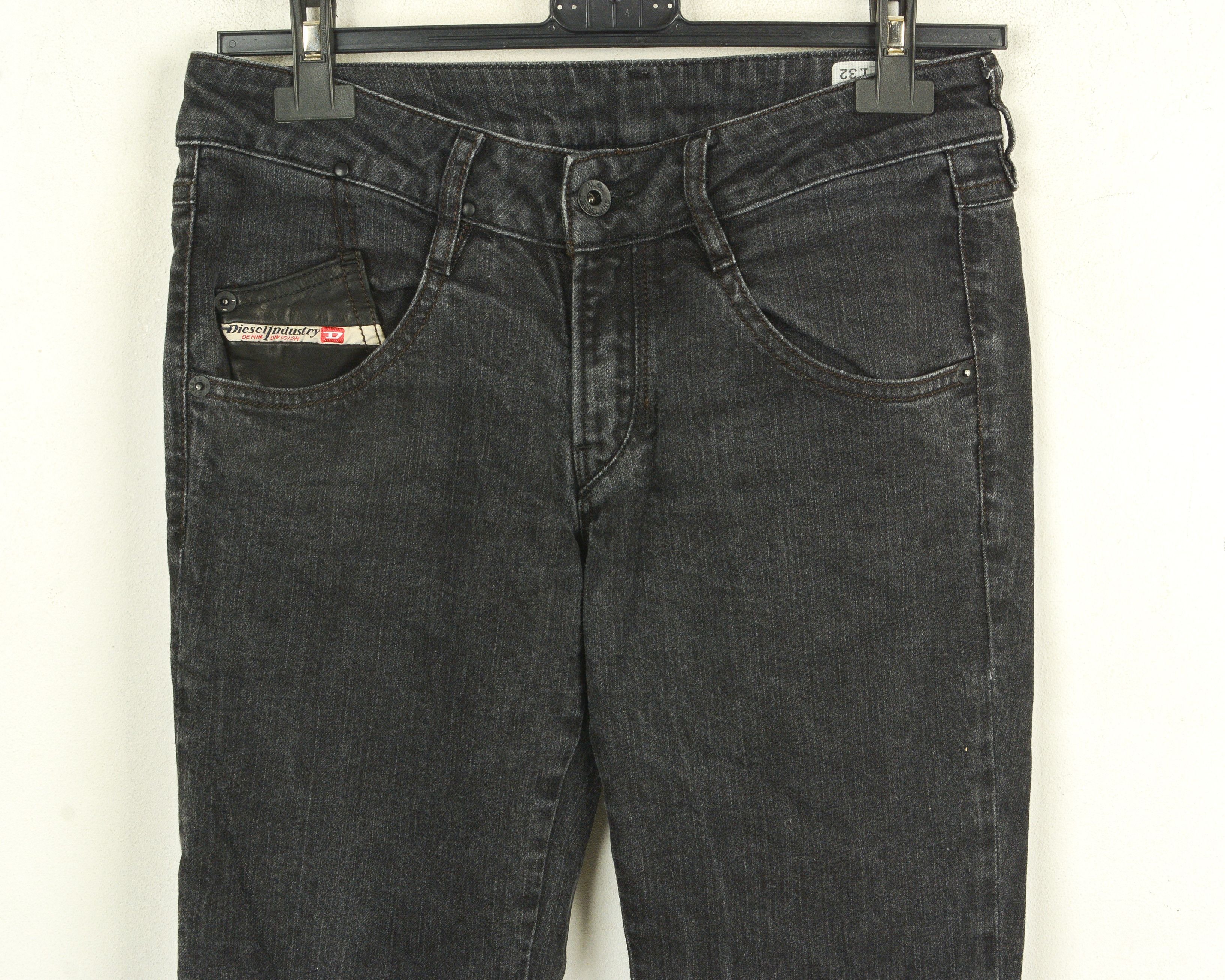 Diesel CLUSH Stretch Womens W28 L32 Skinny Jeans Trousers Denim Zip Size 28" / US 6 / IT 42 - 2 Thumbnail