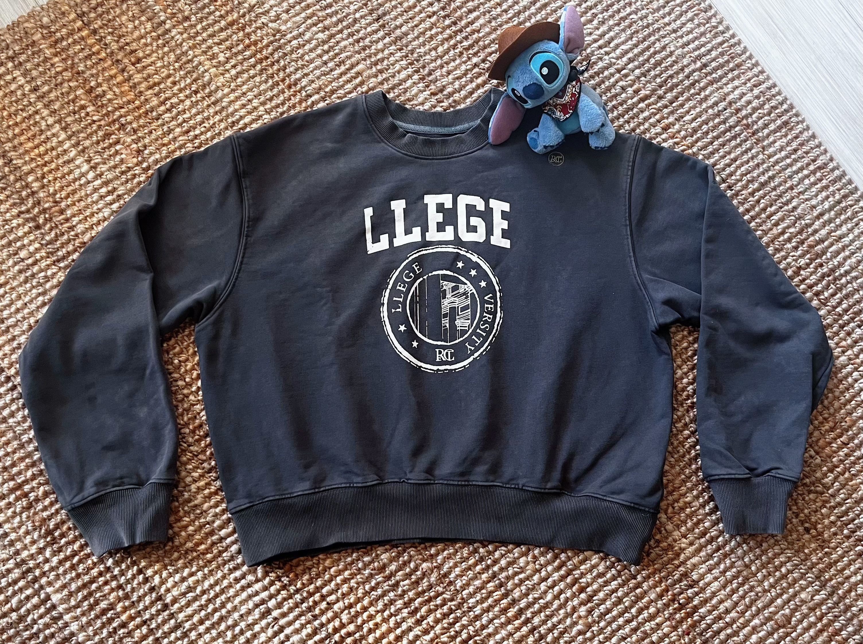 Other Faded black oversized college varsity crewneck washed-out Size US S / EU 44-46 / 1 - 1 Thumbnail