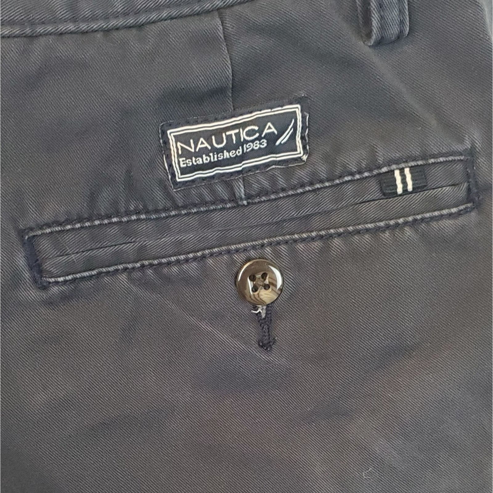 Nautica Nautica Dark Navy Blue Cotton Shorts ~ Outdoors Casual Yard Size US 32 / EU 48 - 3 Thumbnail