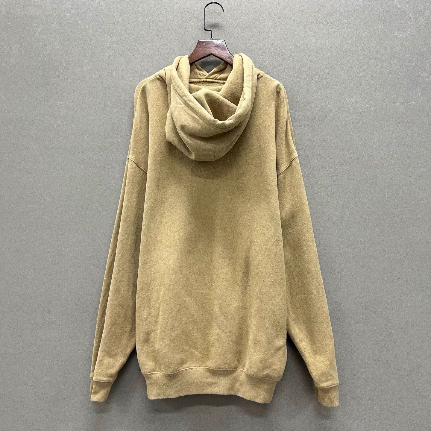 Balenciaga Balenciaga Khaki Embroidered BB Logo Hoodie Mint XS Size US XS / EU 42 / 0 - 2 Thumbnail