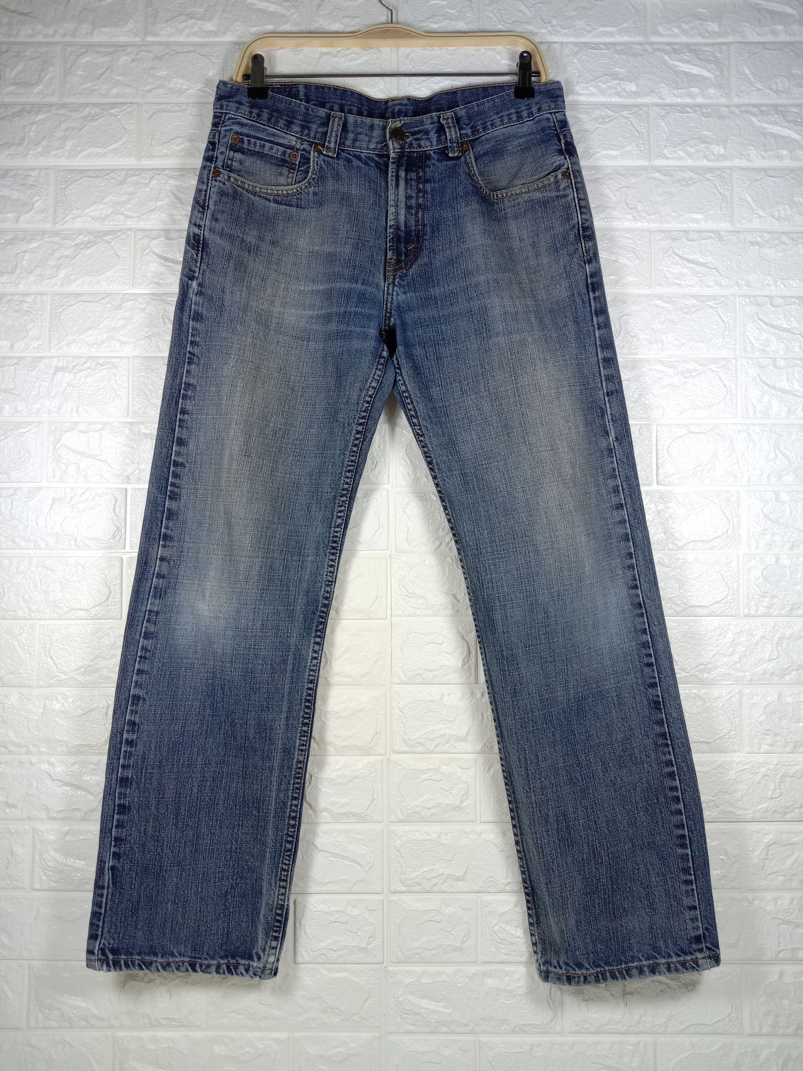 Levi's Vintage Levi's 550 Jeans Blue Wash Relaxed Fit Denim Size US 31 - 1 Thumbnail