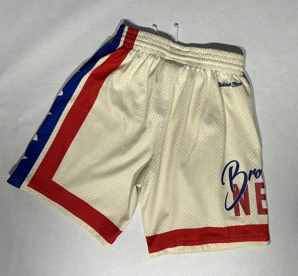 Mitchell & Ness Brooklyn Nets x Pro Era Shorts Size US 32 / EU 48 - 2 Thumbnail