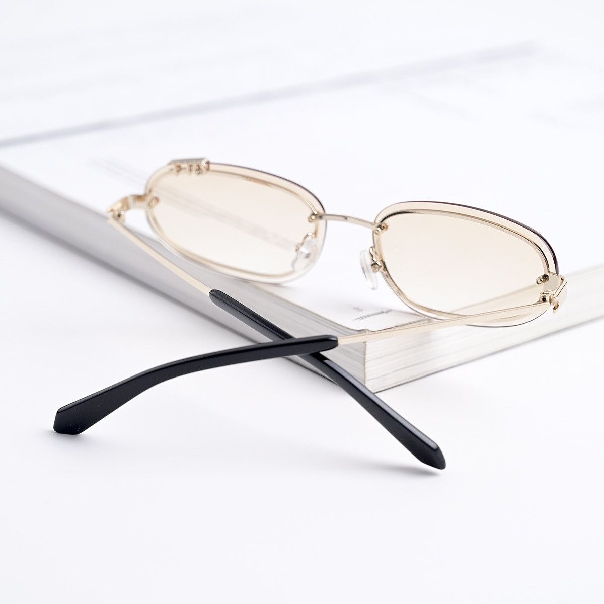 Off-White OFF WHITE MIAMI GOLD GRADIENT BROWN SUNGLASSES Size ONE SIZE - 12 Thumbnail