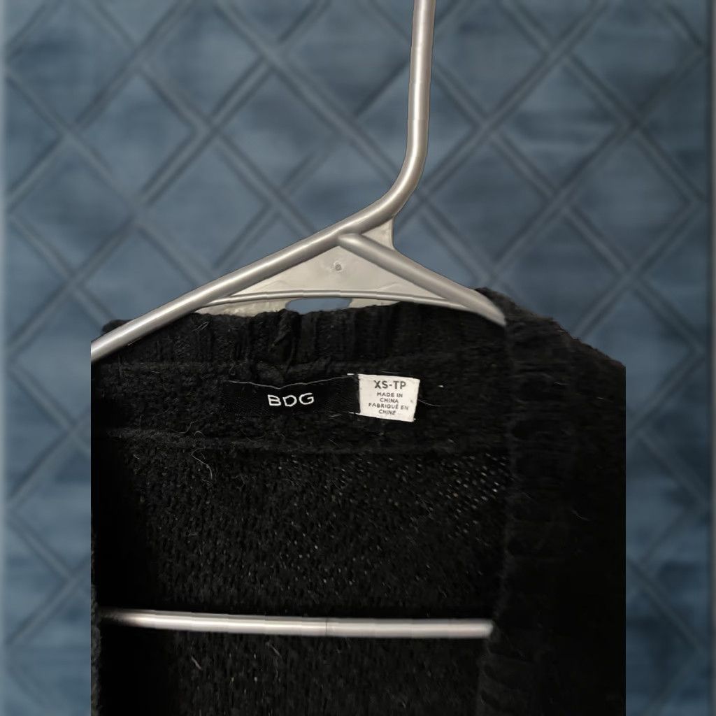 Bdg BDG Black Cardigan Sweater XS Women Cardigan XS Black BDG Women Cardigan XS 90s Vintage? Size XS / US 0-2 / IT 36-38 - 1 Thumbnail