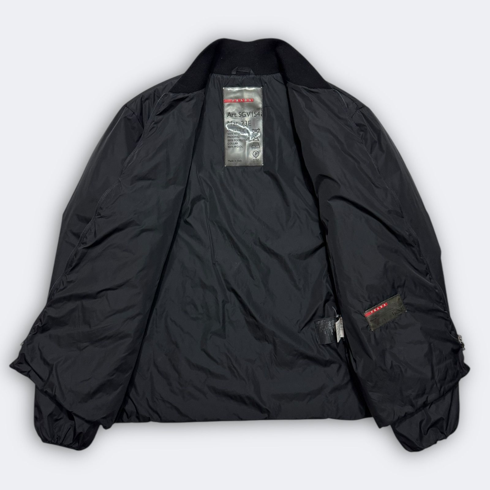 Prada Prada Black Nylon Down Padded light Jacket Size US L / EU 52-54 / 3 - 3 Thumbnail