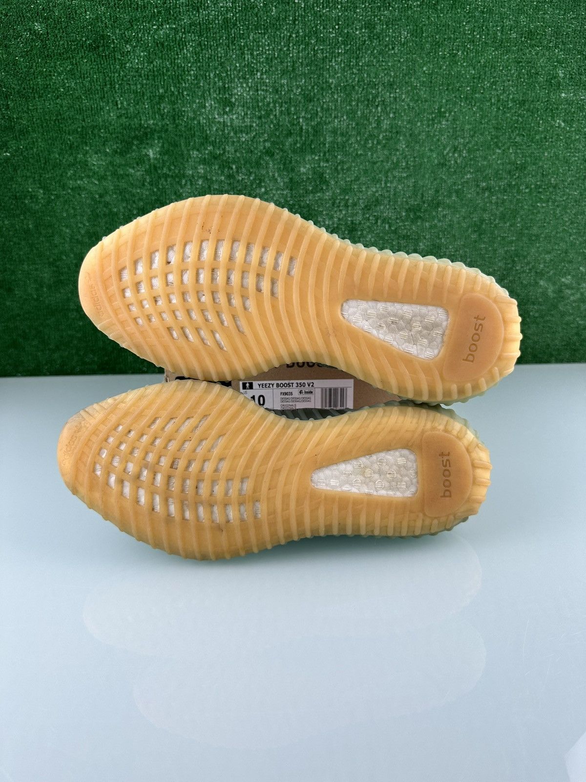 Yeezy adidas Yeezy Boost 350 V2 Desert Sage Size 10 Size US 10 / EU 43 - 8 Thumbnail
