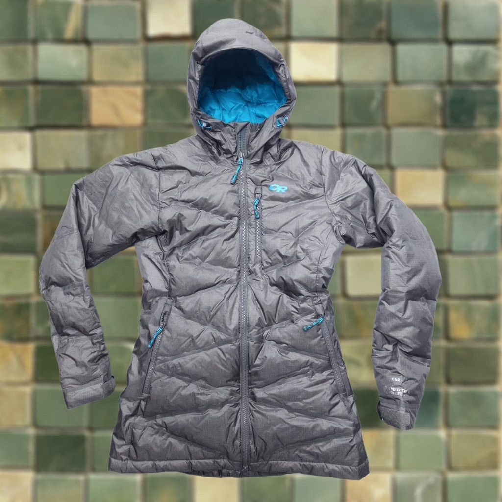 Outdoor Research Outdoor Research Floodlight Parka Hooded 650 Down Jacket Womens Small Gray Light Parka Jacket Womens Small Gray Light Size S / US 4 / IT 40 - 1 Thumbnail