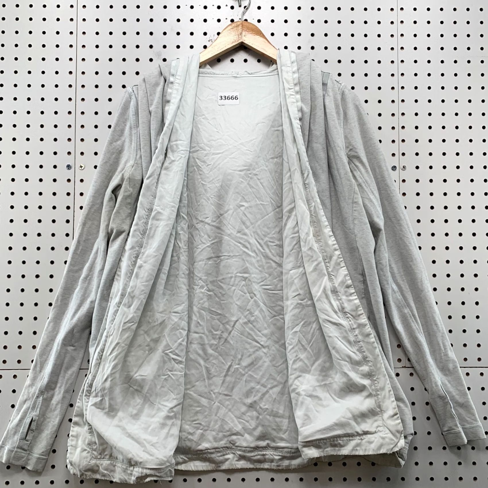Lululemon Lululemon Hooded Wrap Sweatshirt Womens Size 8 Gray Casual Work Out Size M / US 6-8 / IT 42-44 - 2 Thumbnail