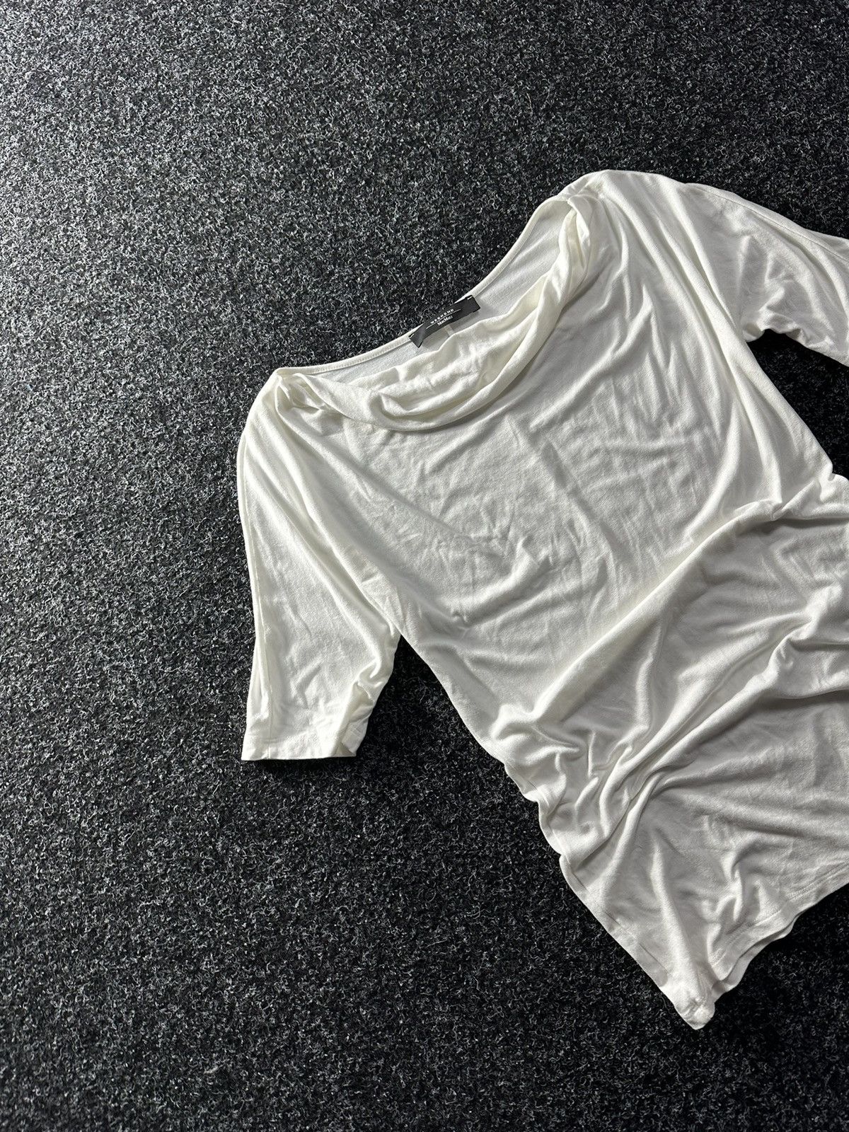 Max Mara × Weekend Max Mara 🚨Vintage RARE Max Mara weekend blank tee with logo LUXURY Size S / US 4 / IT 40 - 2 Thumbnail
