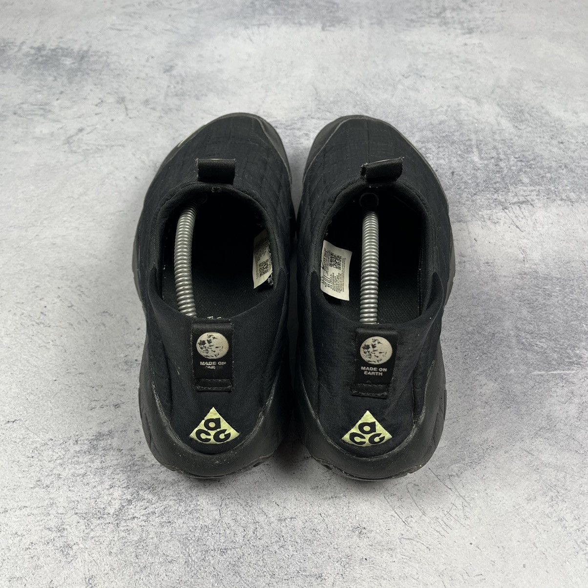 Nike ACG Nike ACG Moc 3.5 black glow barely volt low top sneakers Size US 11.5 / EU 44-45 - 8 Thumbnail