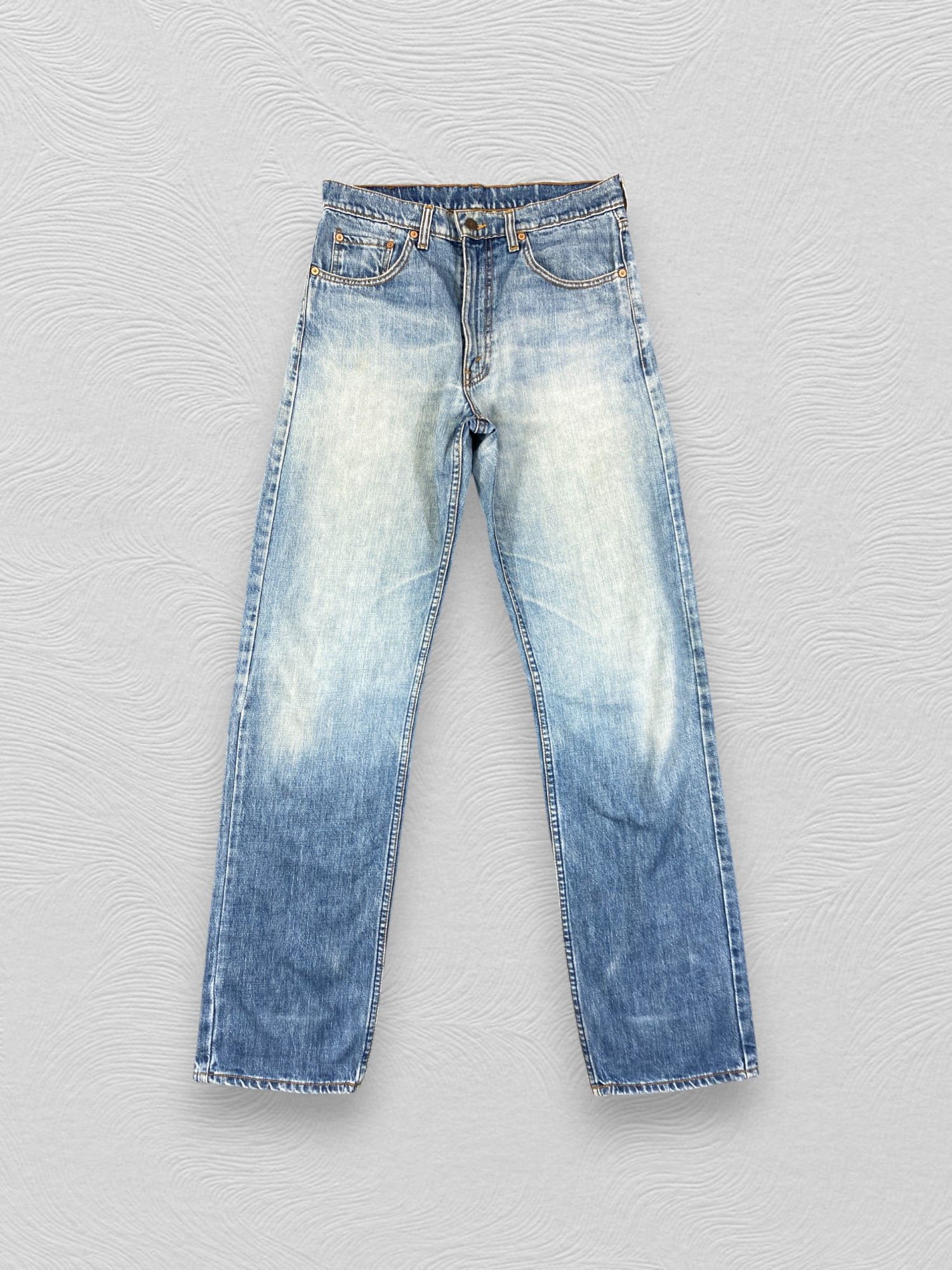 Levi's Faded Blue Vintage Levi's Denim Jeans 31x33.5 - JN3321 Size US 31 - 1 Thumbnail