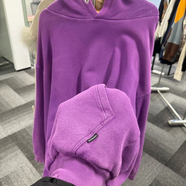 Balenciaga Balenciaga Purple Sweatshirt Size US XS / EU 42 / 0 - 1 Thumbnail
