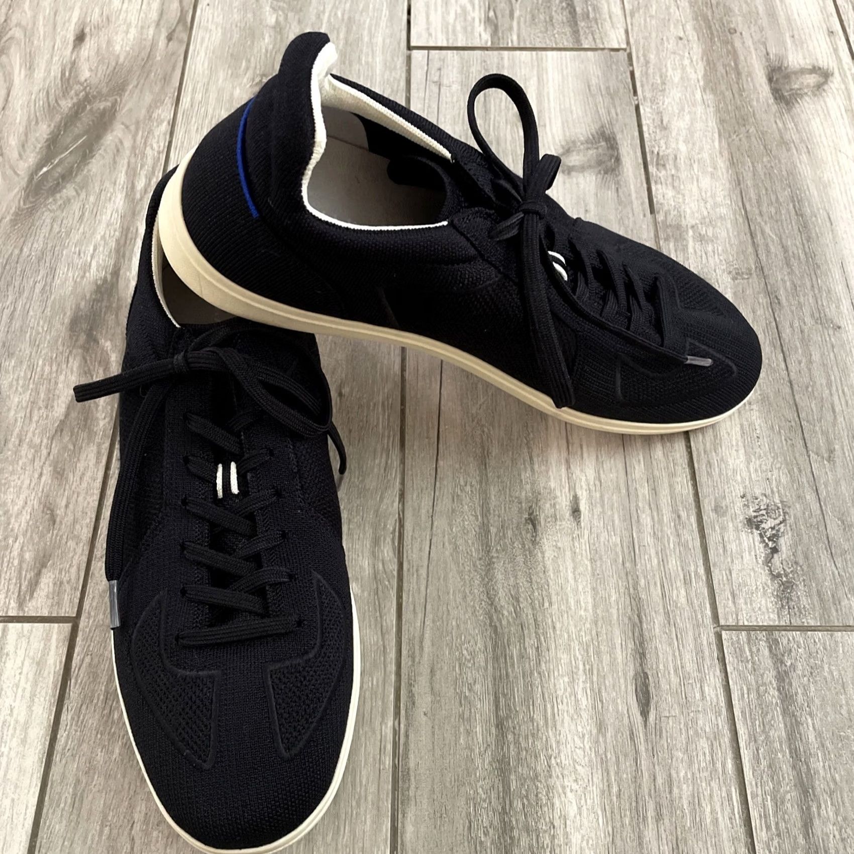 Vintage Rothy’s Mens Sneaker The Black Knit Fabric Lace Up Shoes Mens Size 12 Low Top Size US L / EU 52-54 / 3 - 2 Thumbnail