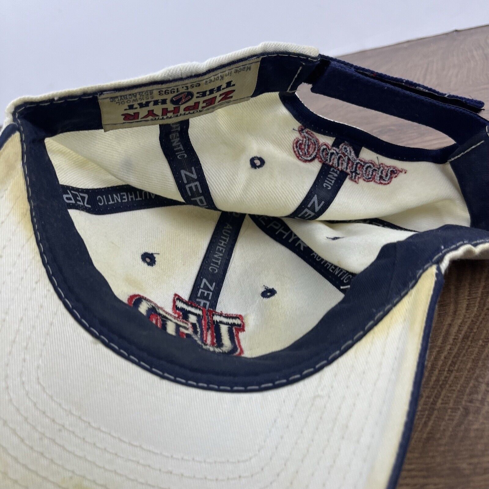 Other Dayton Flyers Hat White Cap UD Flyers Hat Adjustable Hat Whi Size ONE SIZE - 14 Thumbnail