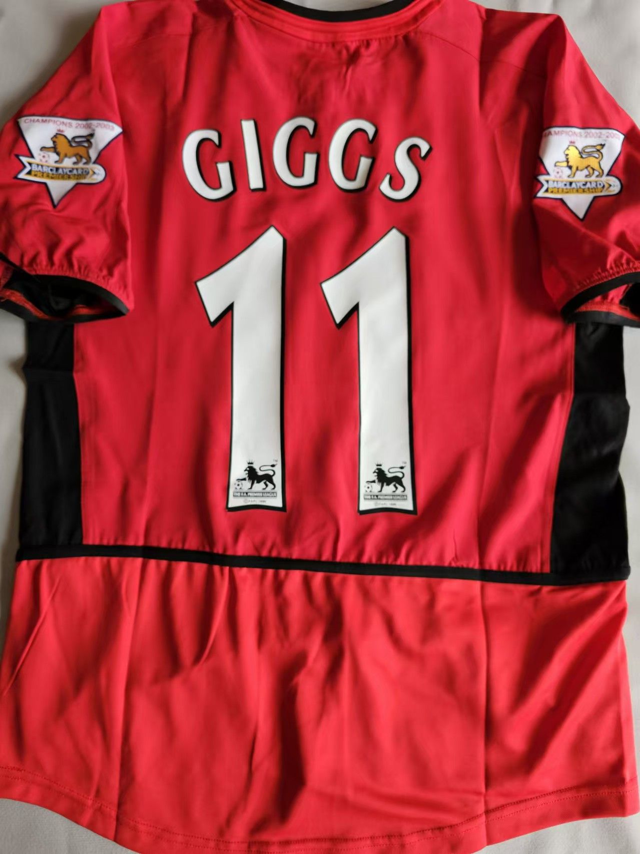 Other 2002 2004 Manchester United 11 Ryan Giggs Jersey Size US XXL / EU 58 / 5 - 1 Thumbnail